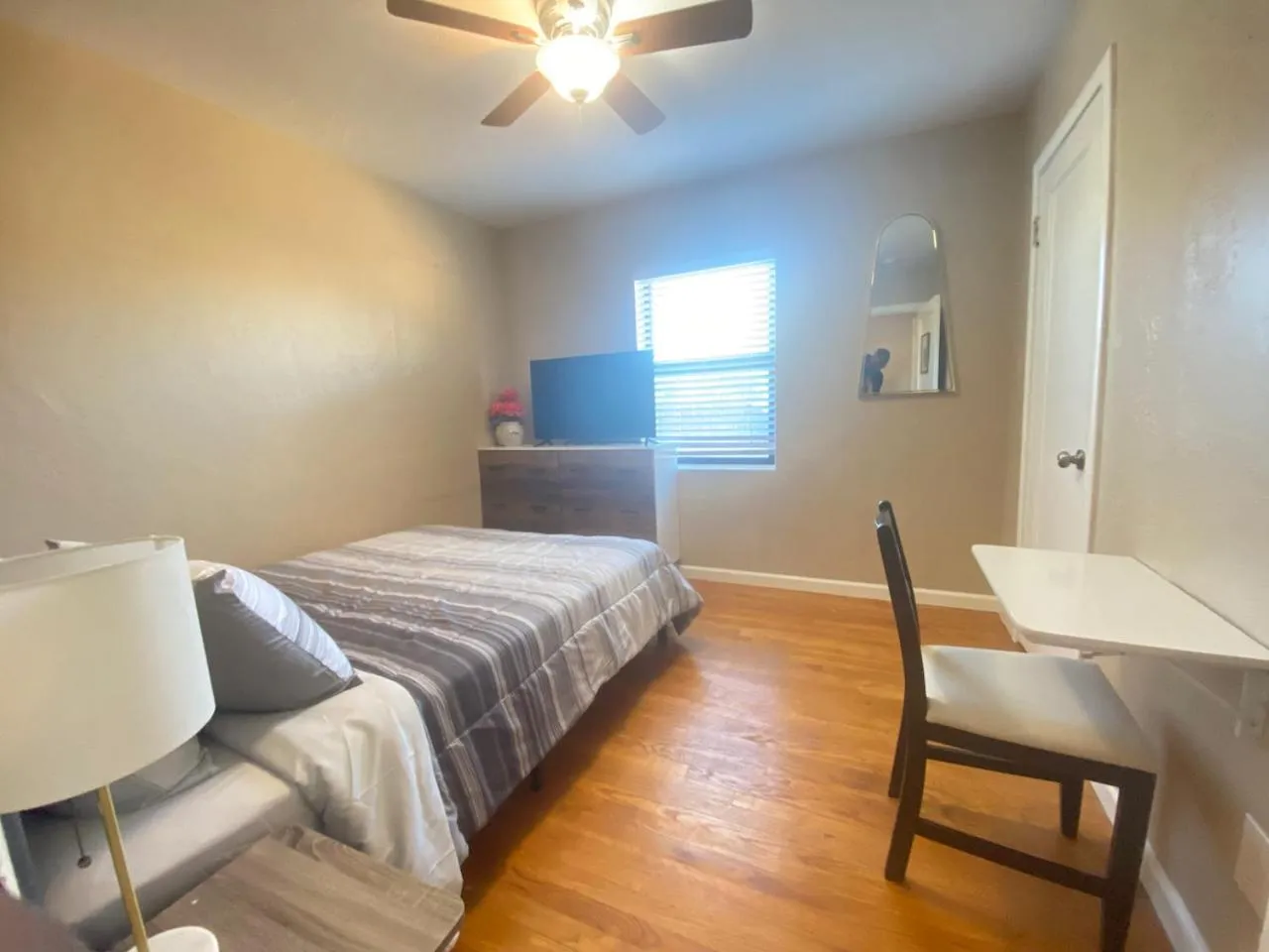 WHOLE Family - Edison