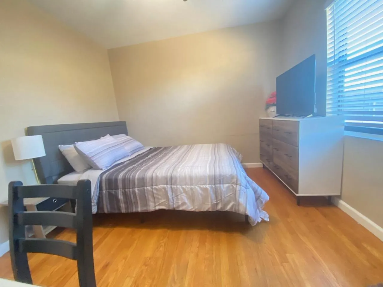 WHOLE Family - Edison