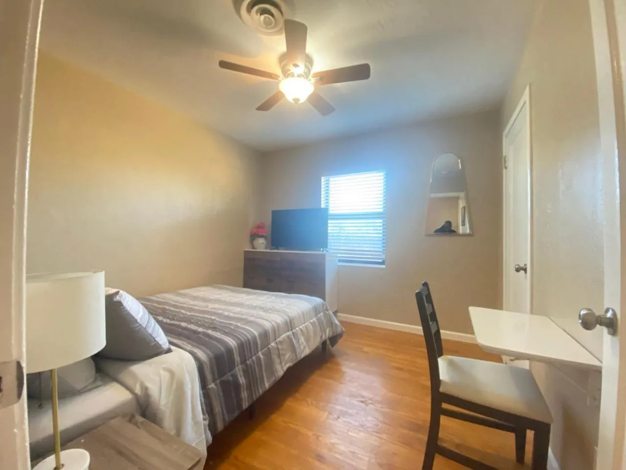 WHOLE Family - Edison