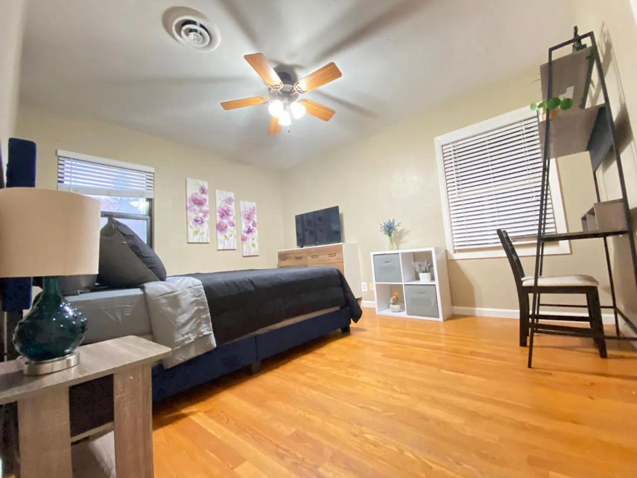 WHOLE Family - Edison