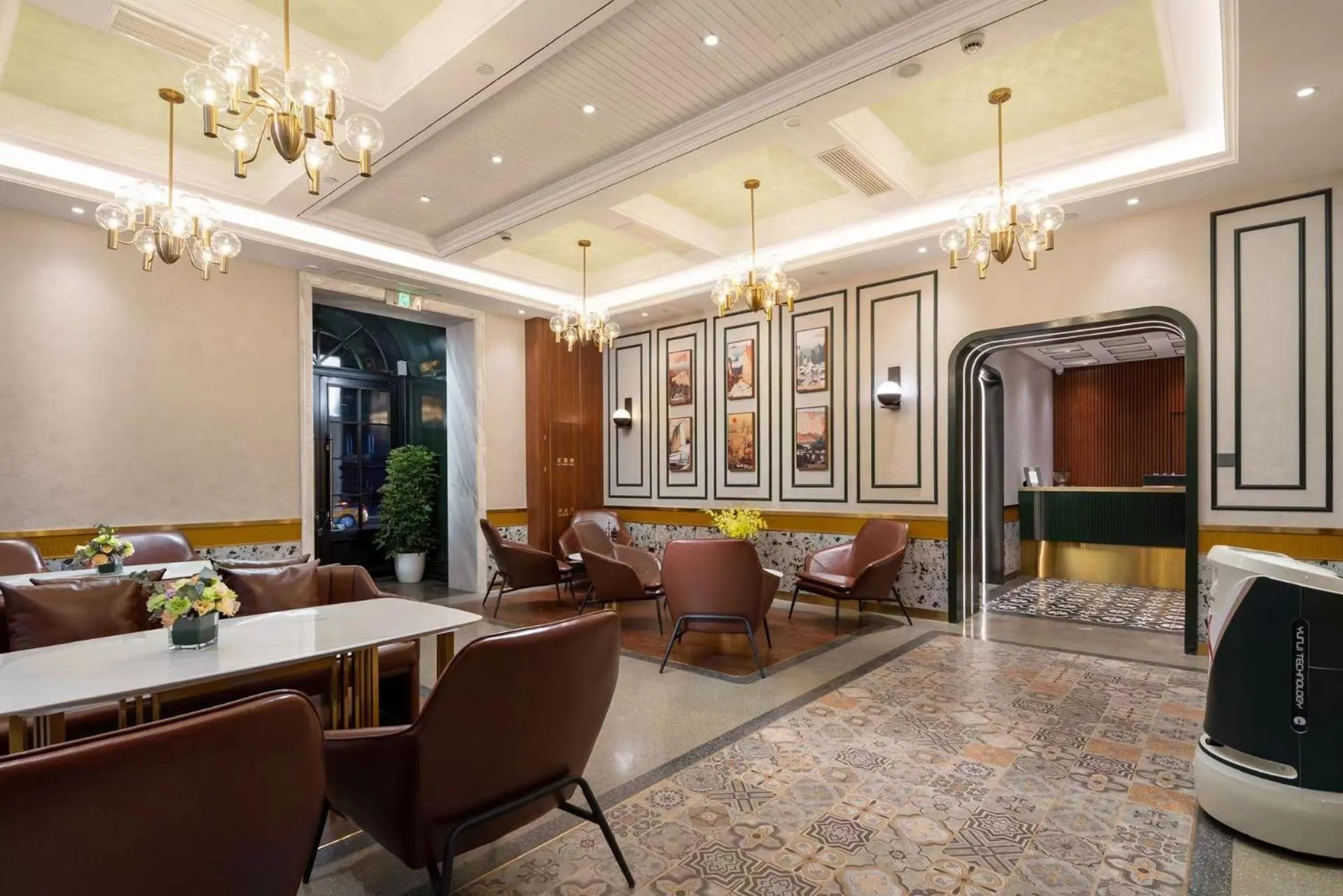 Seating area in Nostalgia S Hotel Beijing Xidan Financial Street Store