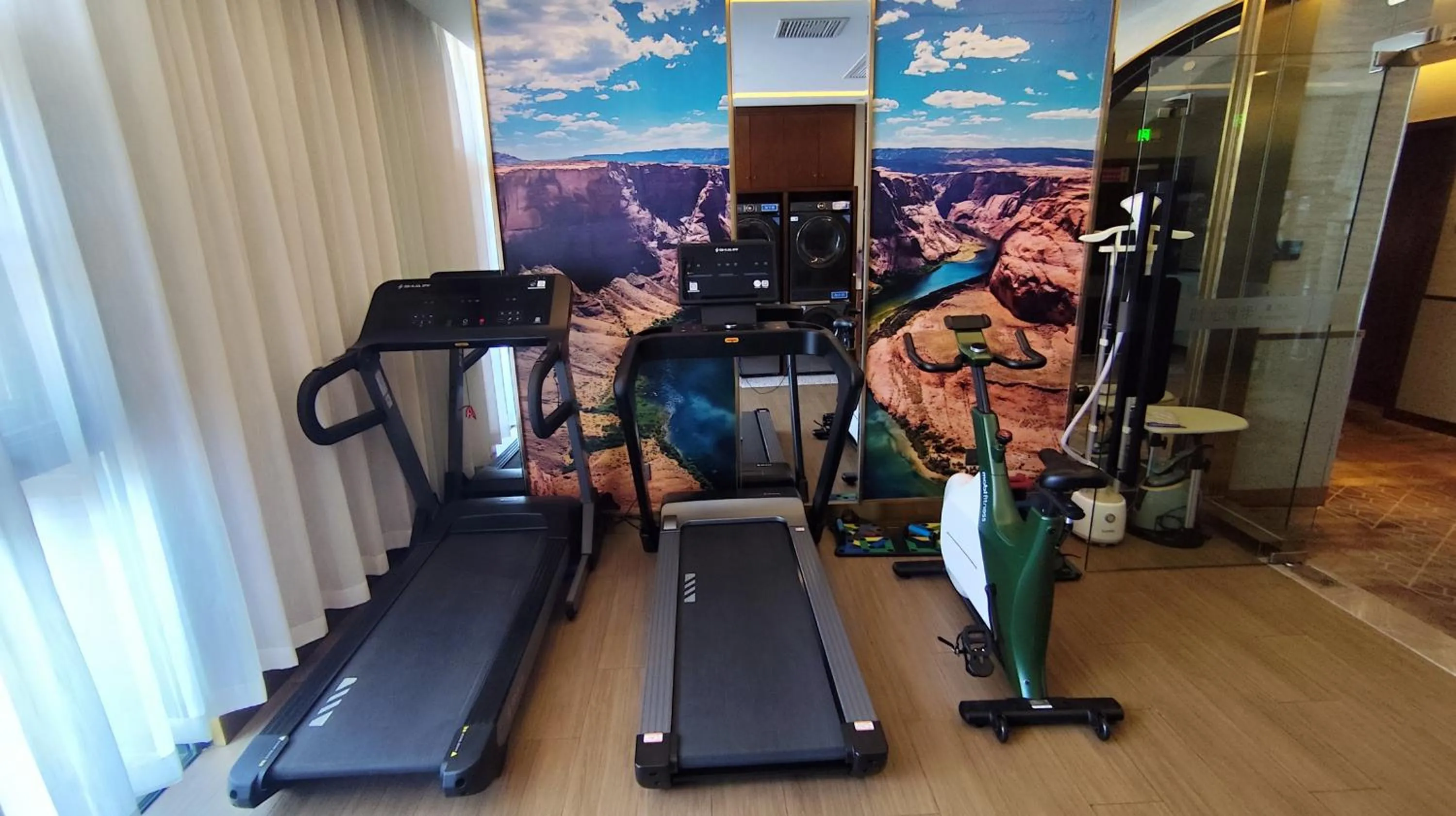 Fitness centre/facilities in Nostalgia S Hotel Beijing Xidan Financial Street Store
