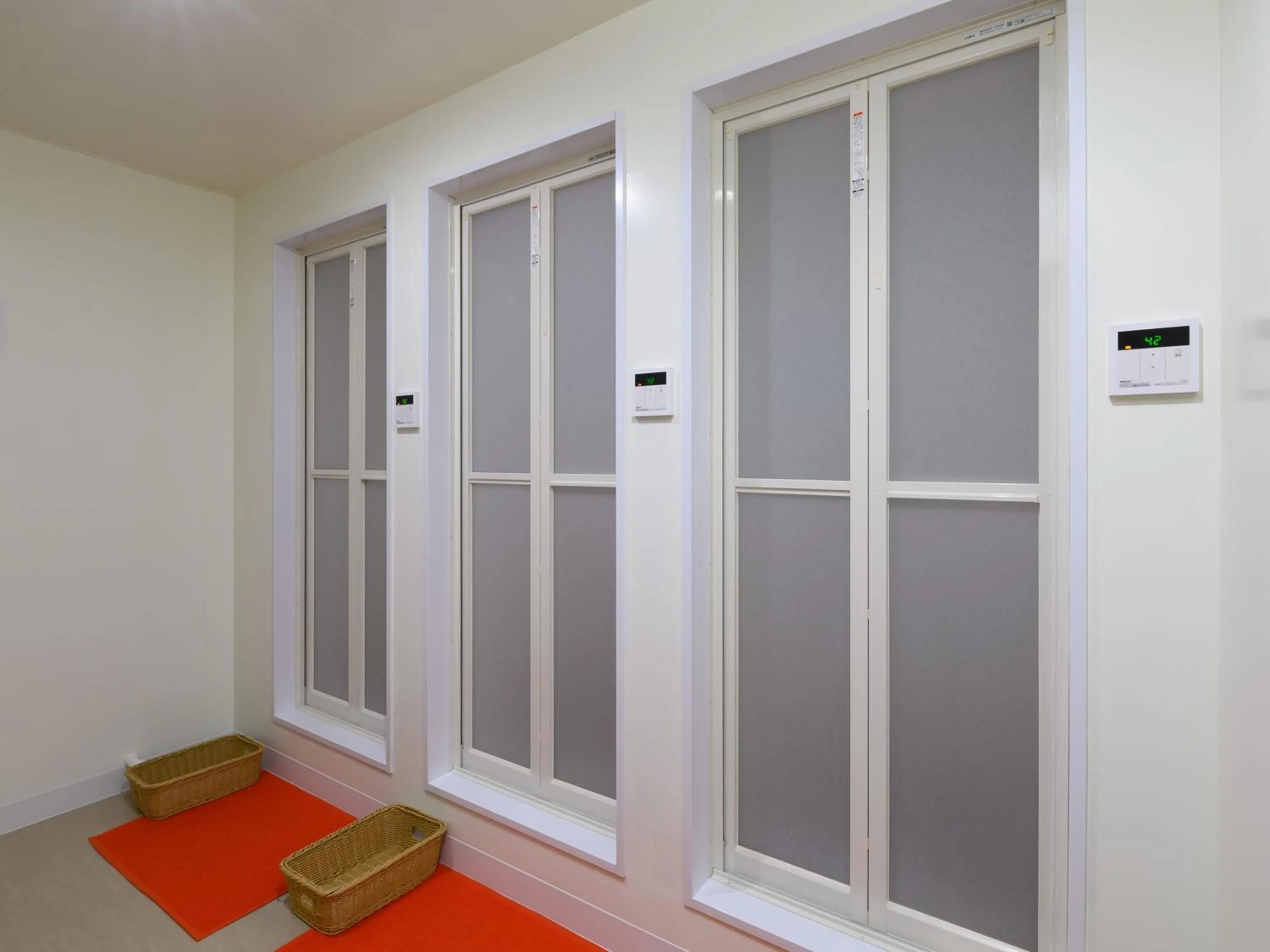 Shower in カプセルイン笠懸 男性専用 Capsule Inn Kasakake Male Only