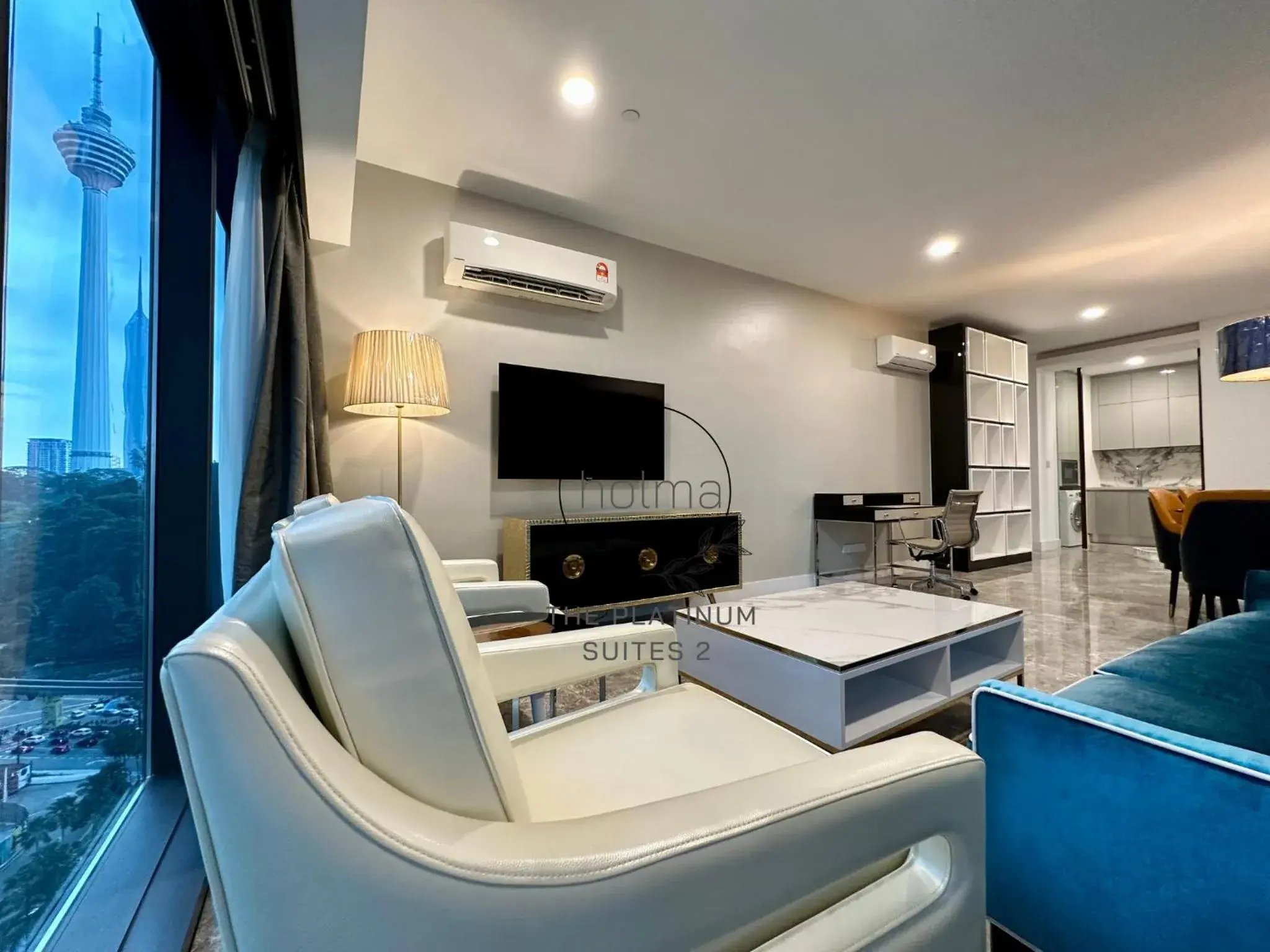 Living room in The Platinum 2 Kuala Lumpur by HOLMA Living room in The Platinum 2 Kuala Lumpur by HOLMA