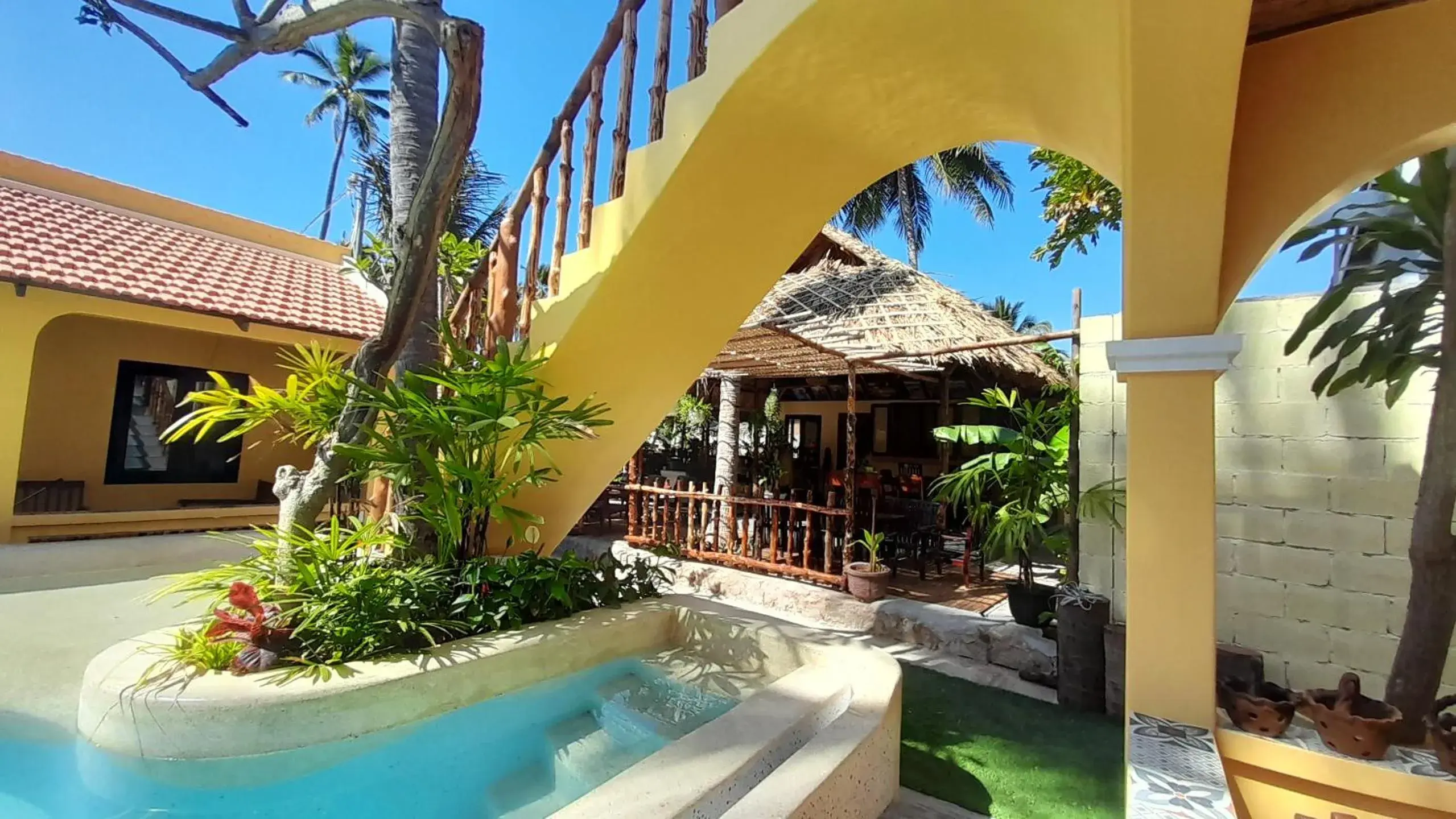 Restaurant/places to eat in Mi Nhon Em Hotel Muine Restaurant/places to eat in Mi Nhon Em Hotel Muine