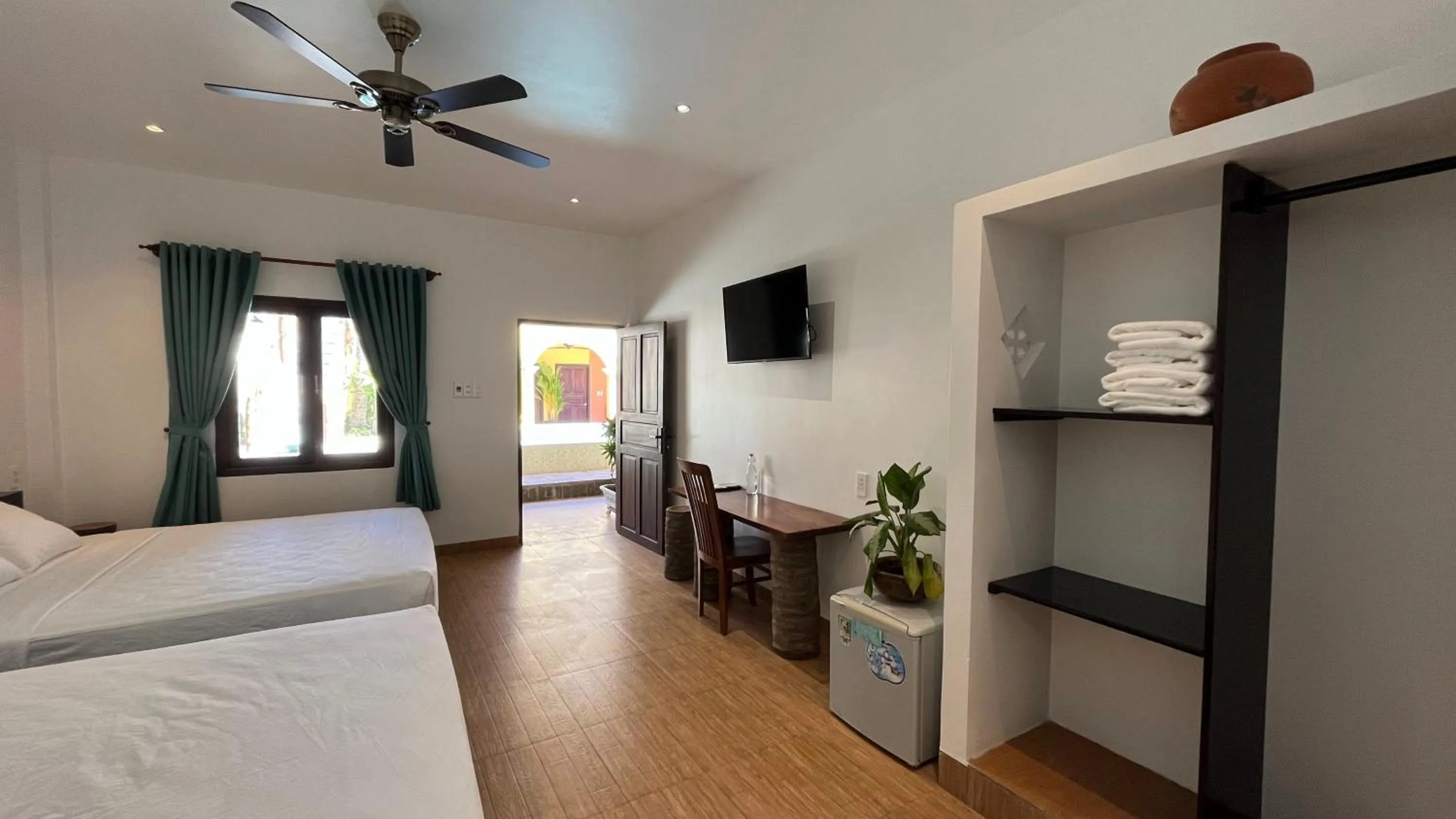 Bed in Mi Nhon Em Hotel Muine