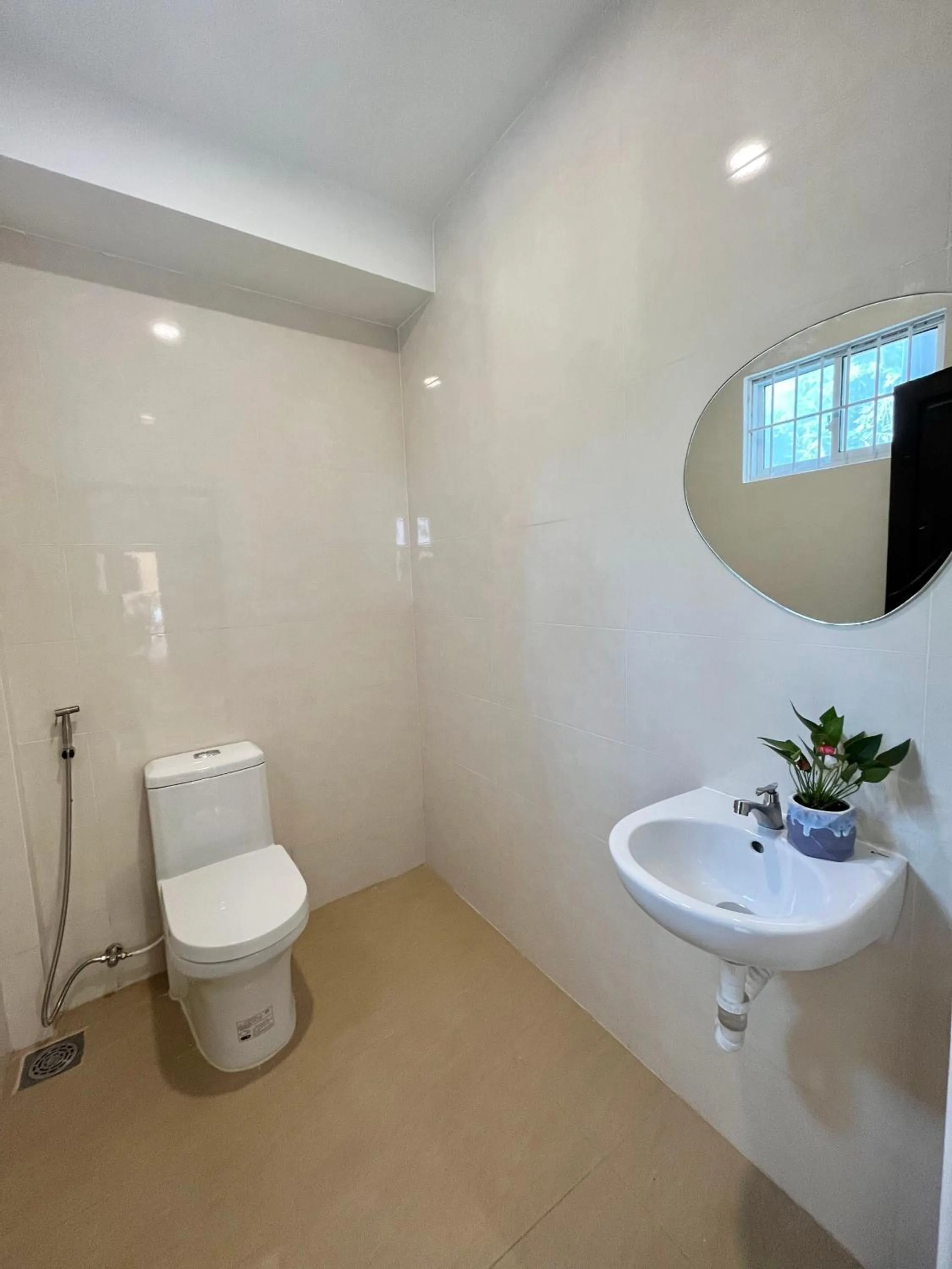 Shower in Mi Nhon Em Hotel Muine