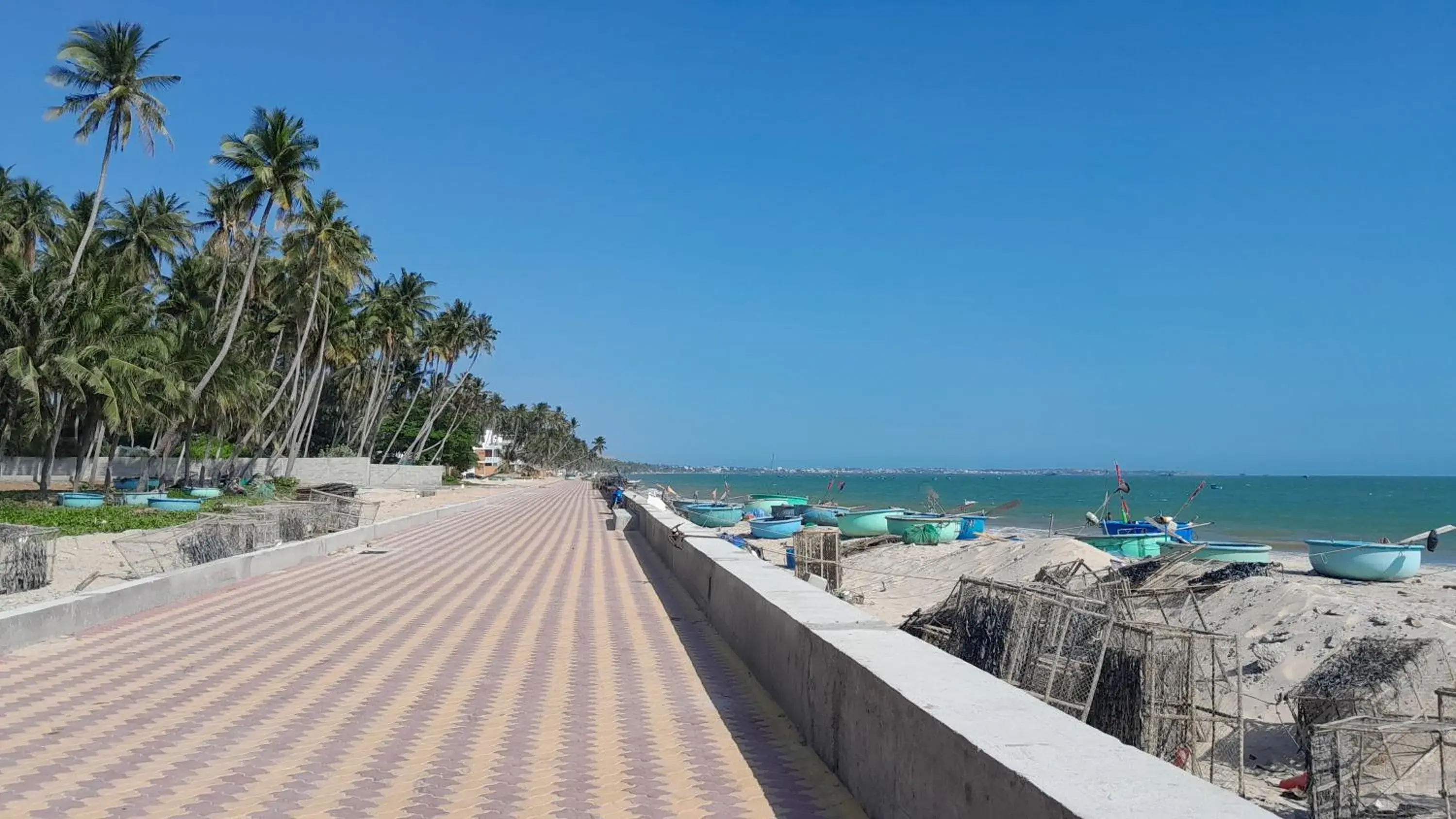 View (from property/room) in Mi Nhon Em Hotel Muine View (from property/room) in Mi Nhon Em Hotel Muine
