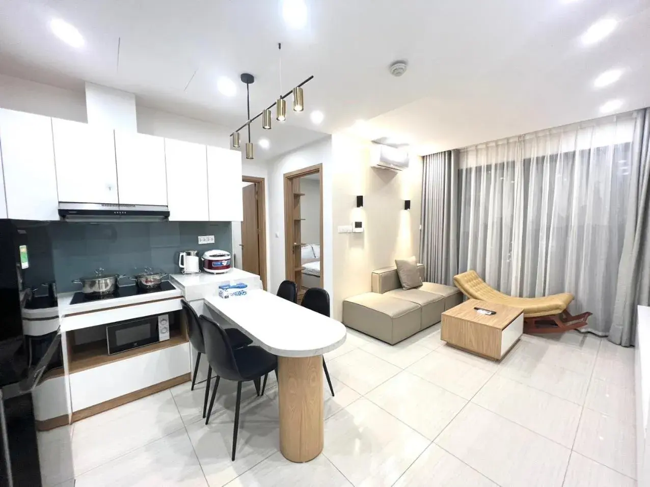 One-Bedroom Apartment - single occupancy in Vinhomes D'Capital - 119 Trần Duy Hưng-Trung Hoà-Cầu Giấy One-Bedroom Apartment - single occupancy in Vinhomes D'Capital - 119 Trần Duy Hưng-Trung Hoà-Cầu Giấy