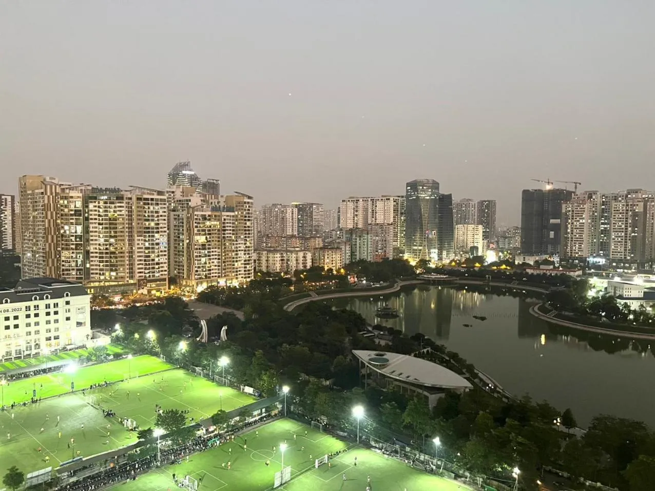 Off site in Vinhomes D'Capital - 119 Trần Duy Hưng-Trung Hoà-Cầu Giấy