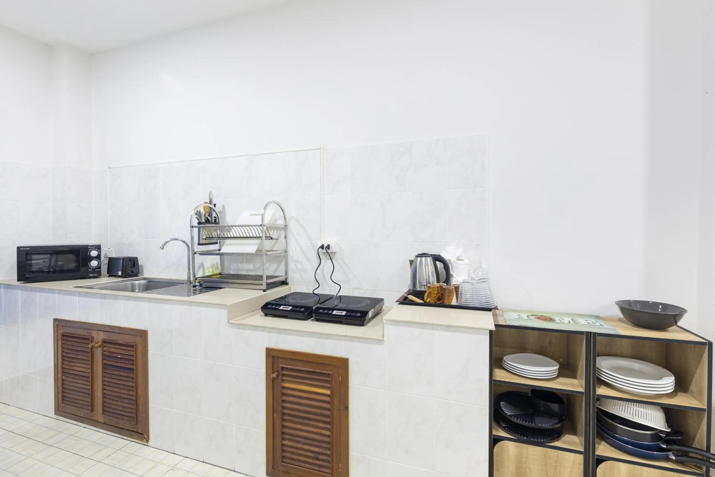 Kitchen or kitchenette in Grand View Premium