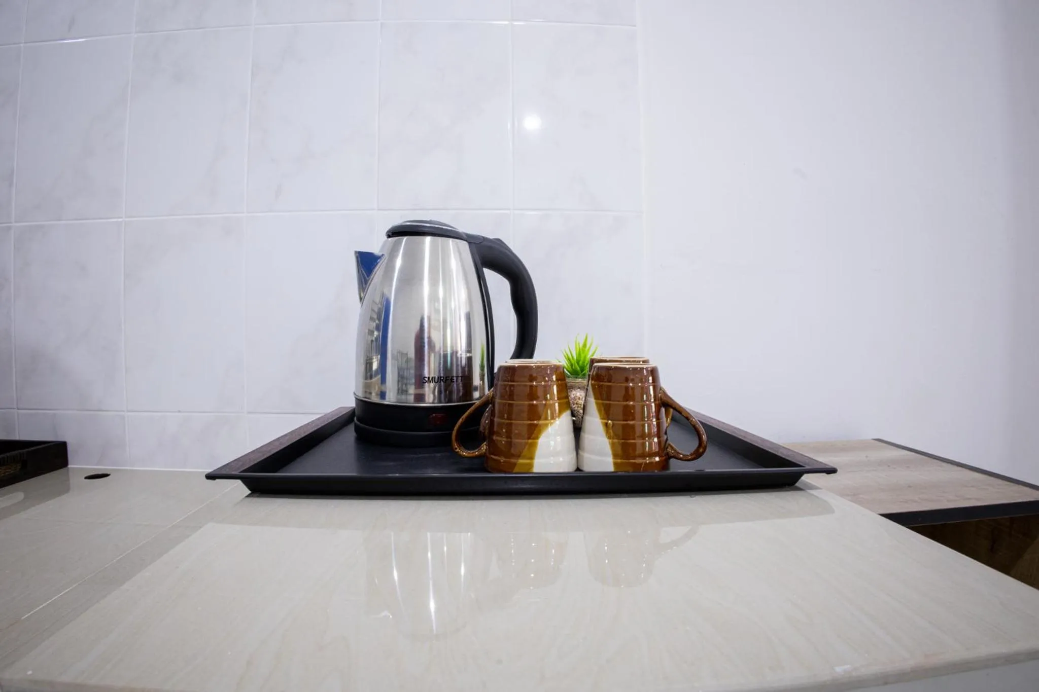 Coffee/tea facilities in Grand View Premium