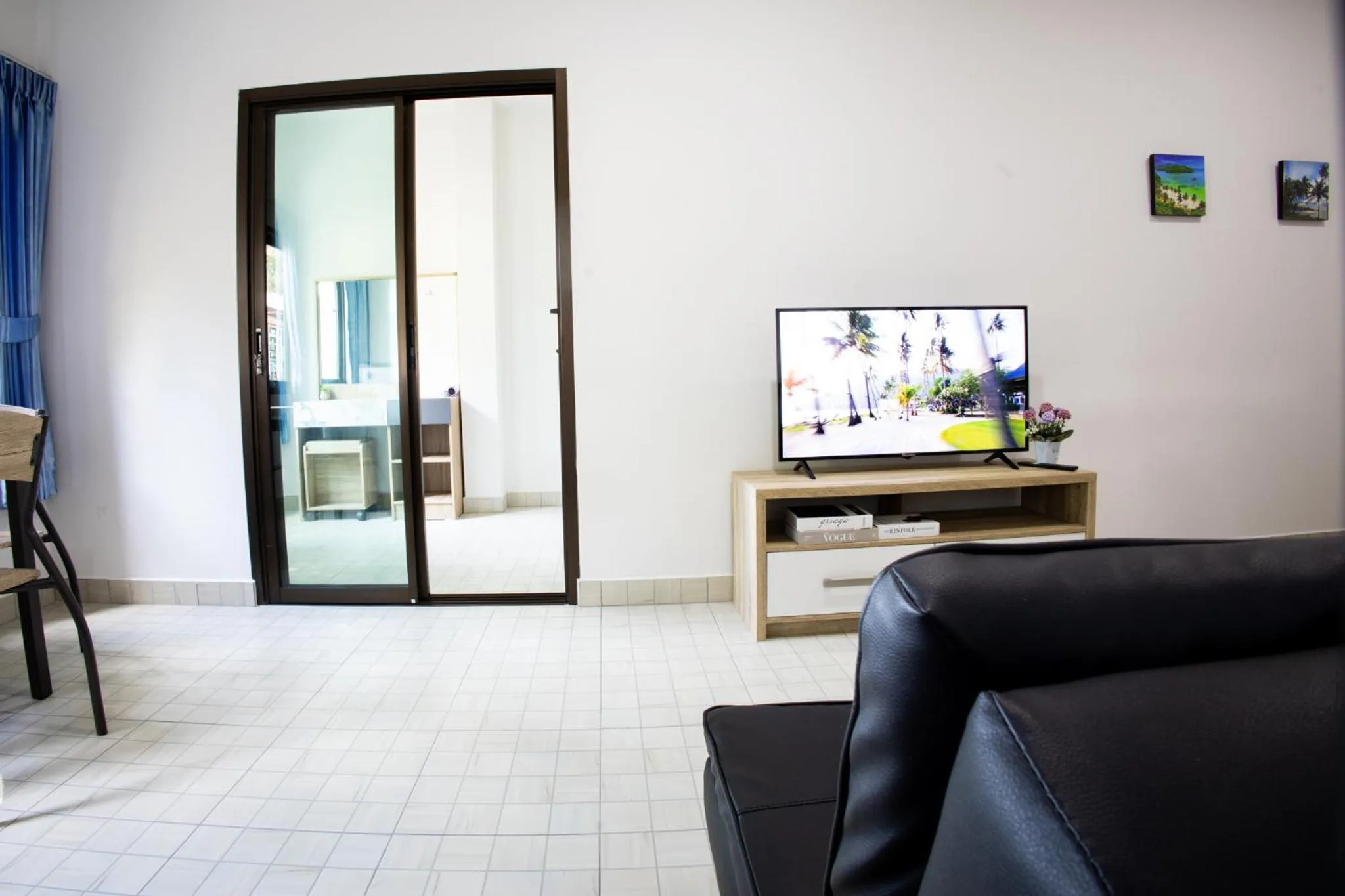 TV and multimedia in Grand View Premium