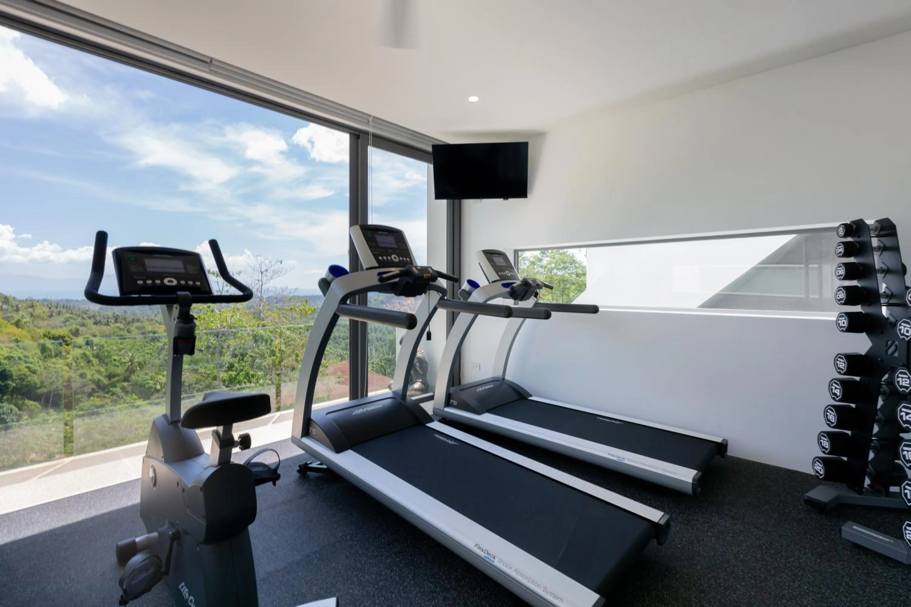 Fitness centre/facilities in Zog Villas