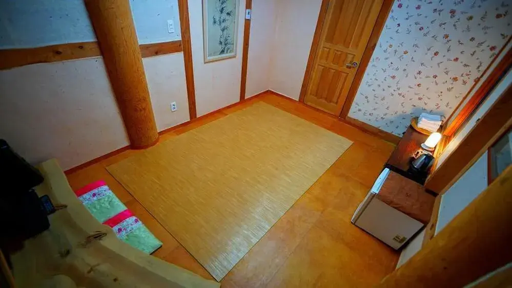 Bed in Kumwondang Jeonju Hanokstay Bed in Kumwondang Jeonju Hanokstay