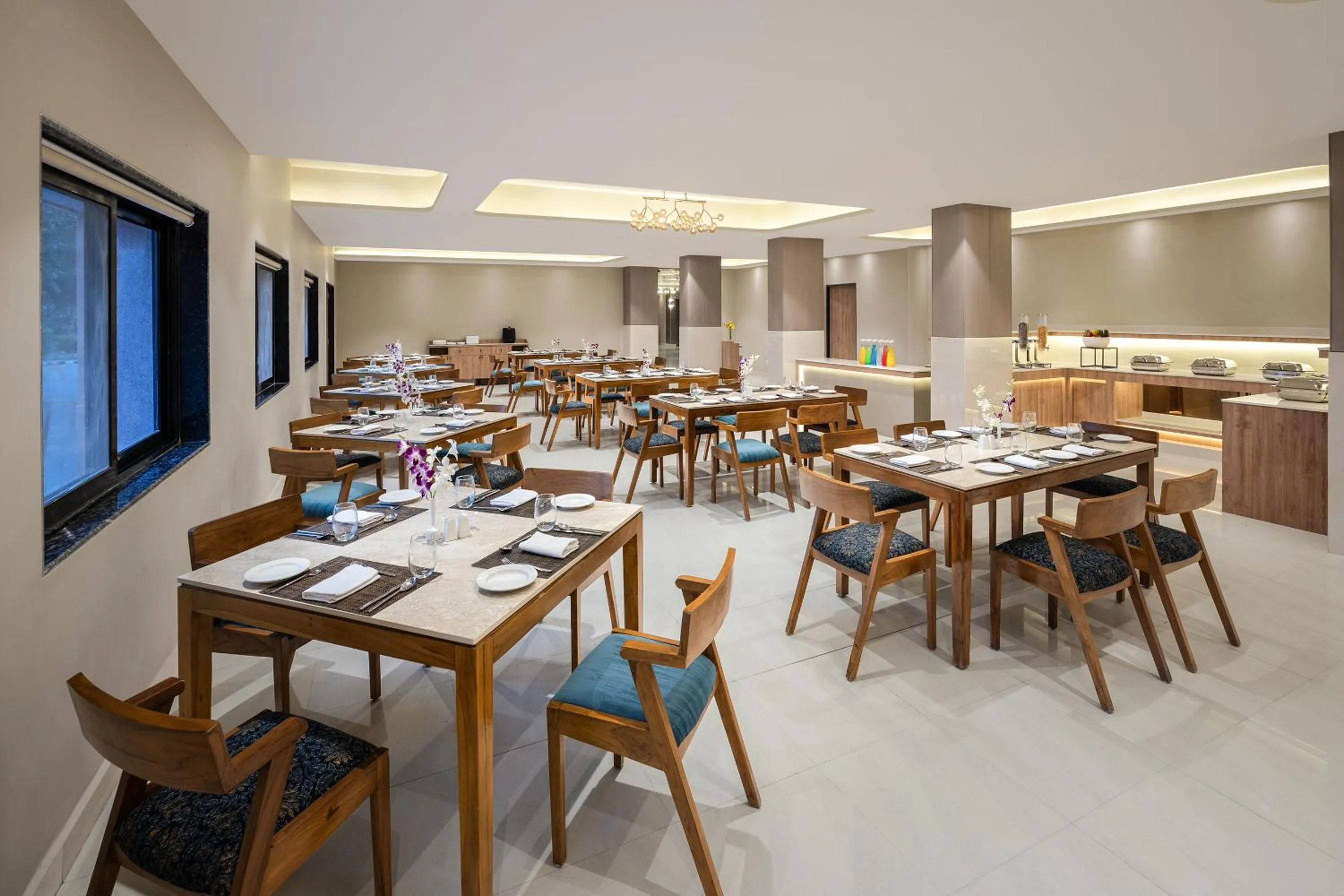 Restaurant/places to eat in Fortune Statue Of Unity, Ekta Nagar - Member ITC Hotels' Group