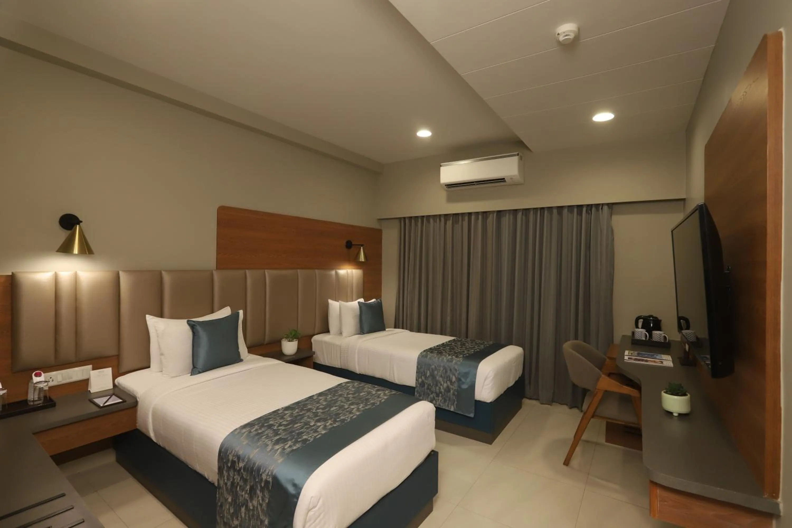 Bedroom, Bed in Fortune Statue Of Unity, Ekta Nagar - Member ITC Hotels' Group