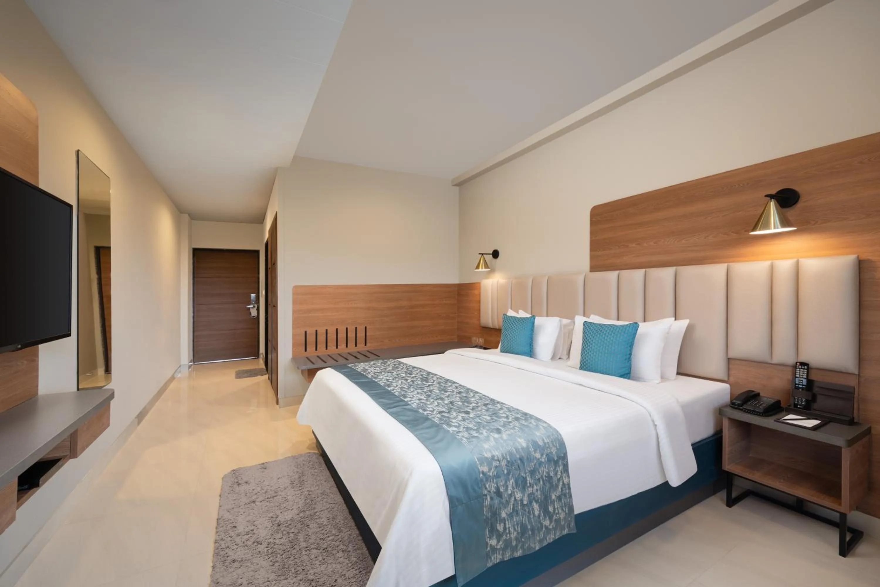 TV and multimedia, Bed in Fortune Statue Of Unity, Ekta Nagar - Member ITC Hotels' Group