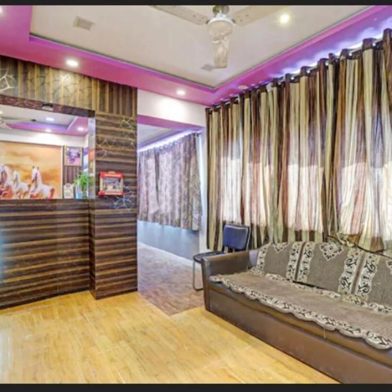 Lobby or reception in Hotel Long Stay