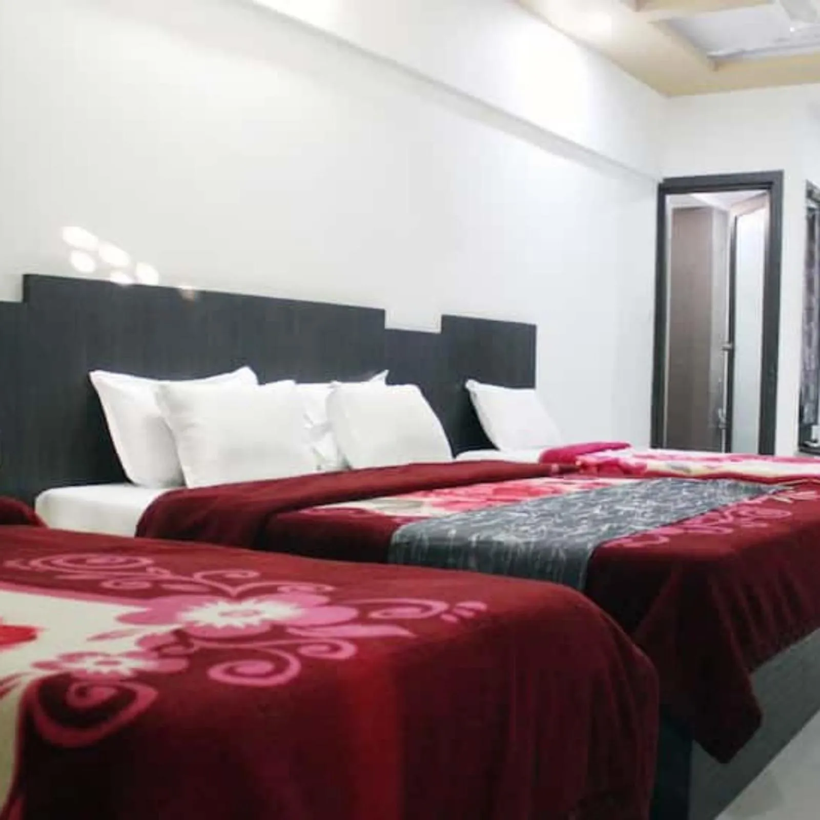 Bed in Hotel Long Stay