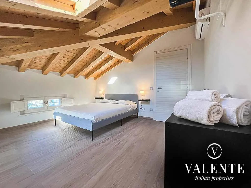 Photo of the whole room, Bed in Villa Valente - Apartments