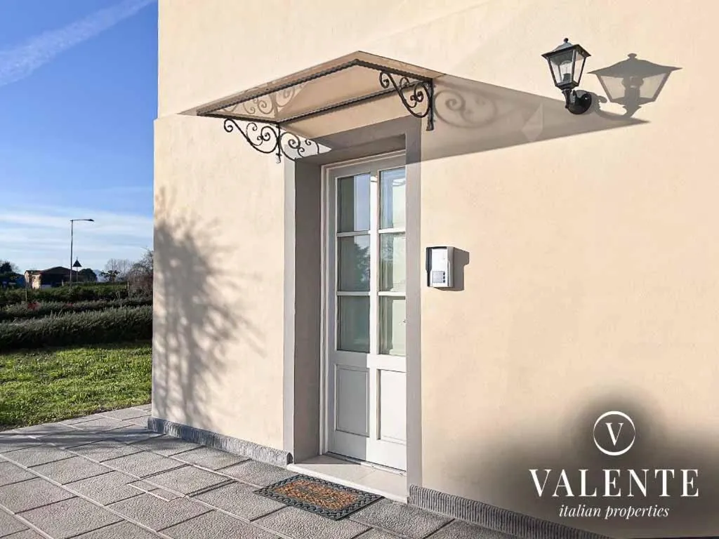 Property building in Villa Valente - Apartments