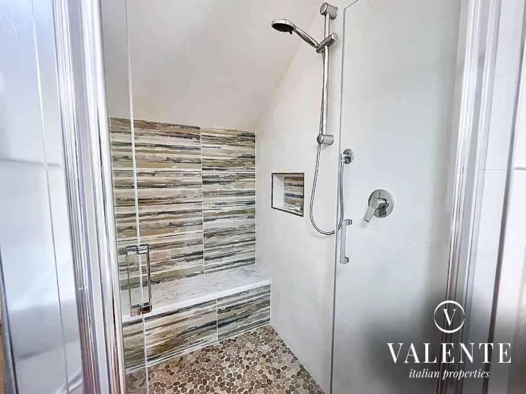 Shower in Villa Valente - Apartments