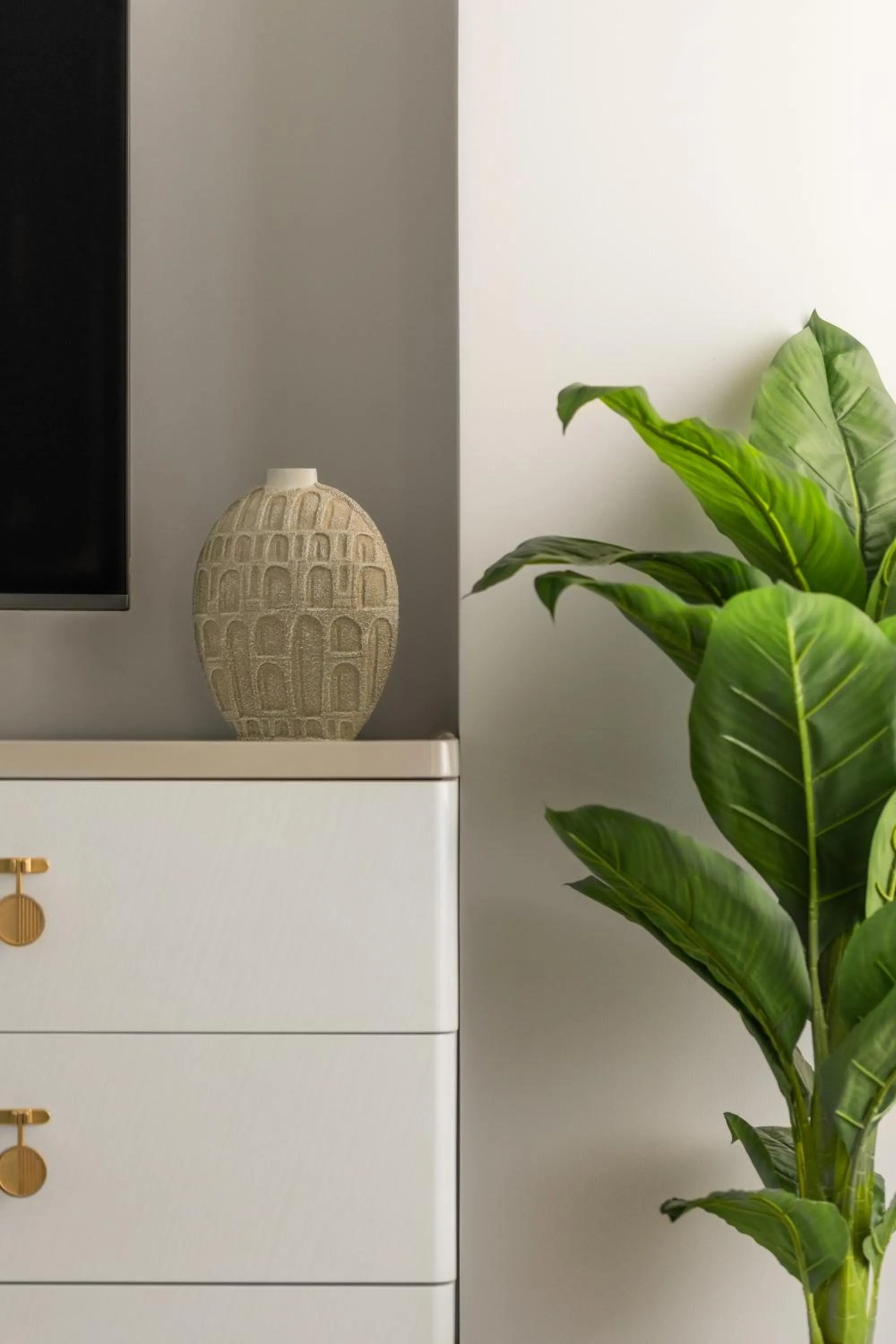 Decorative detail in Happy ACADEMIA JBR