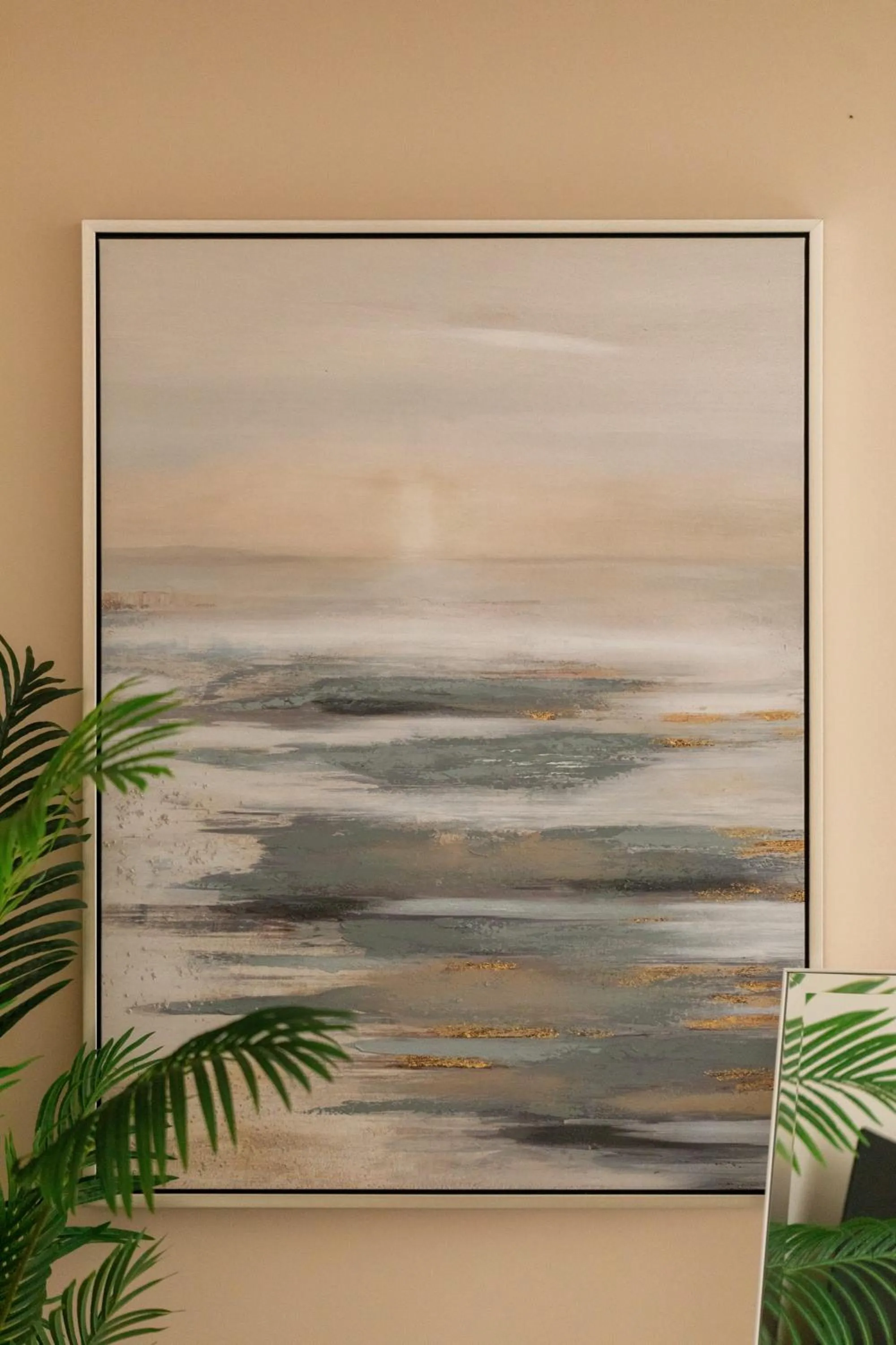 Decorative detail in Happy ACADEMIA JBR