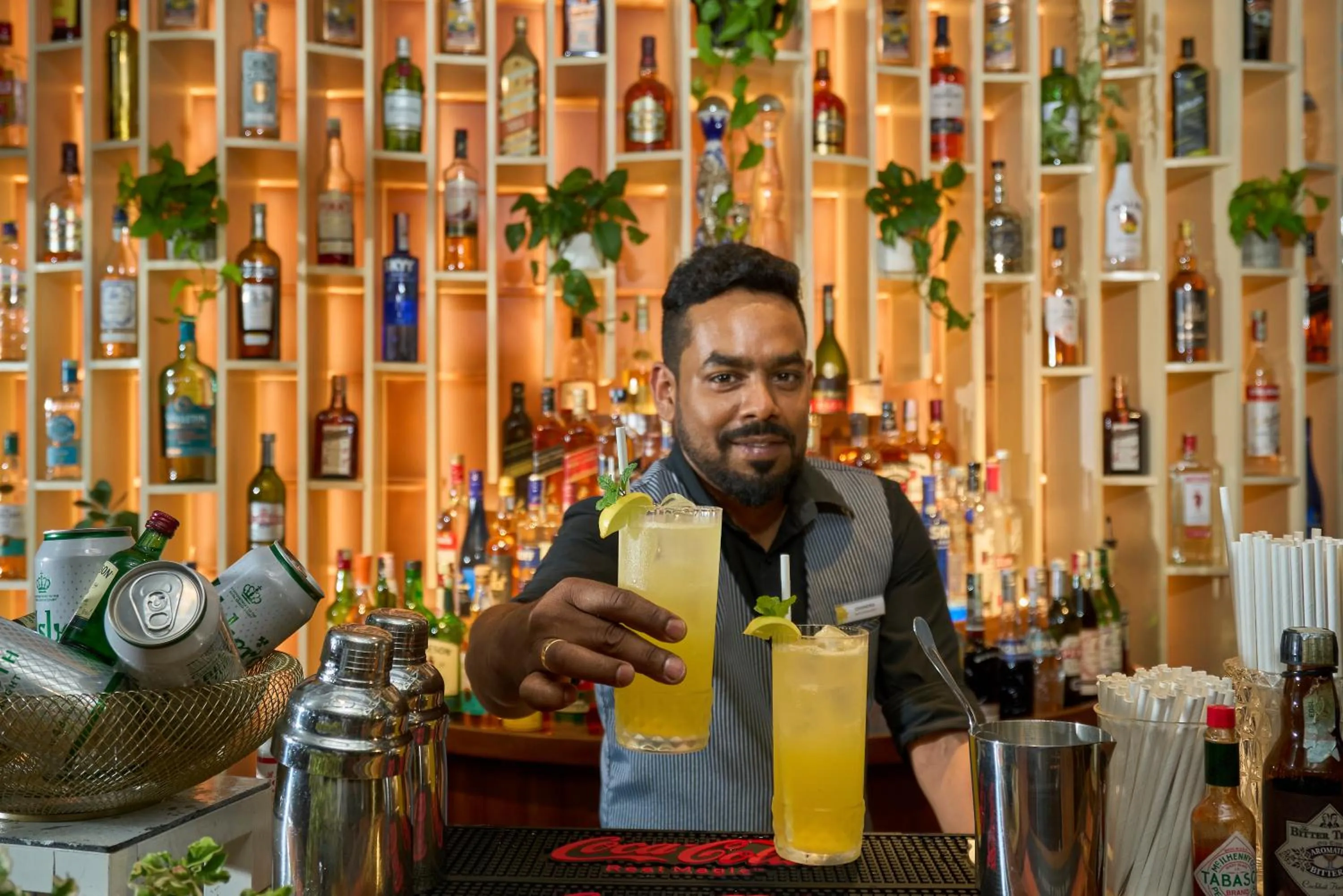 Lounge or bar in Grand Serendib Hotel