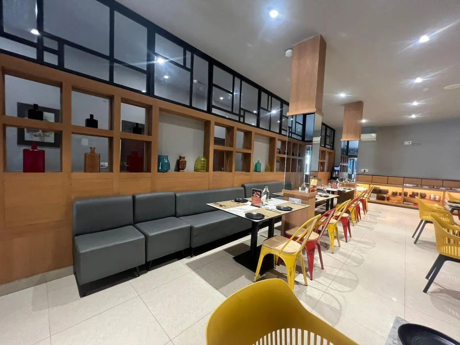 Restaurant/places to eat in Sparrow Hotel Managed by Siara Sariska Alwar