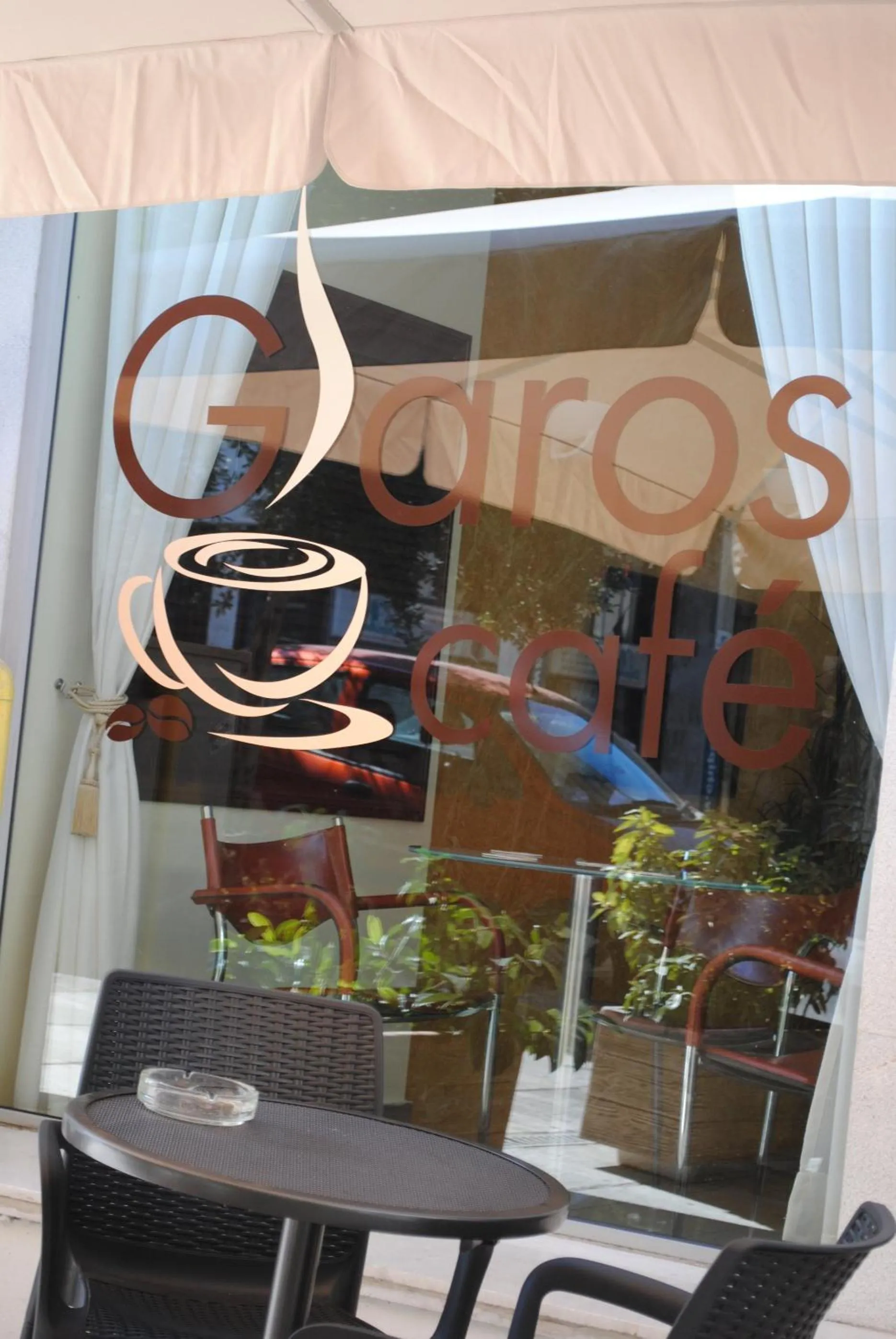 Lounge or bar in Glaros Hotel