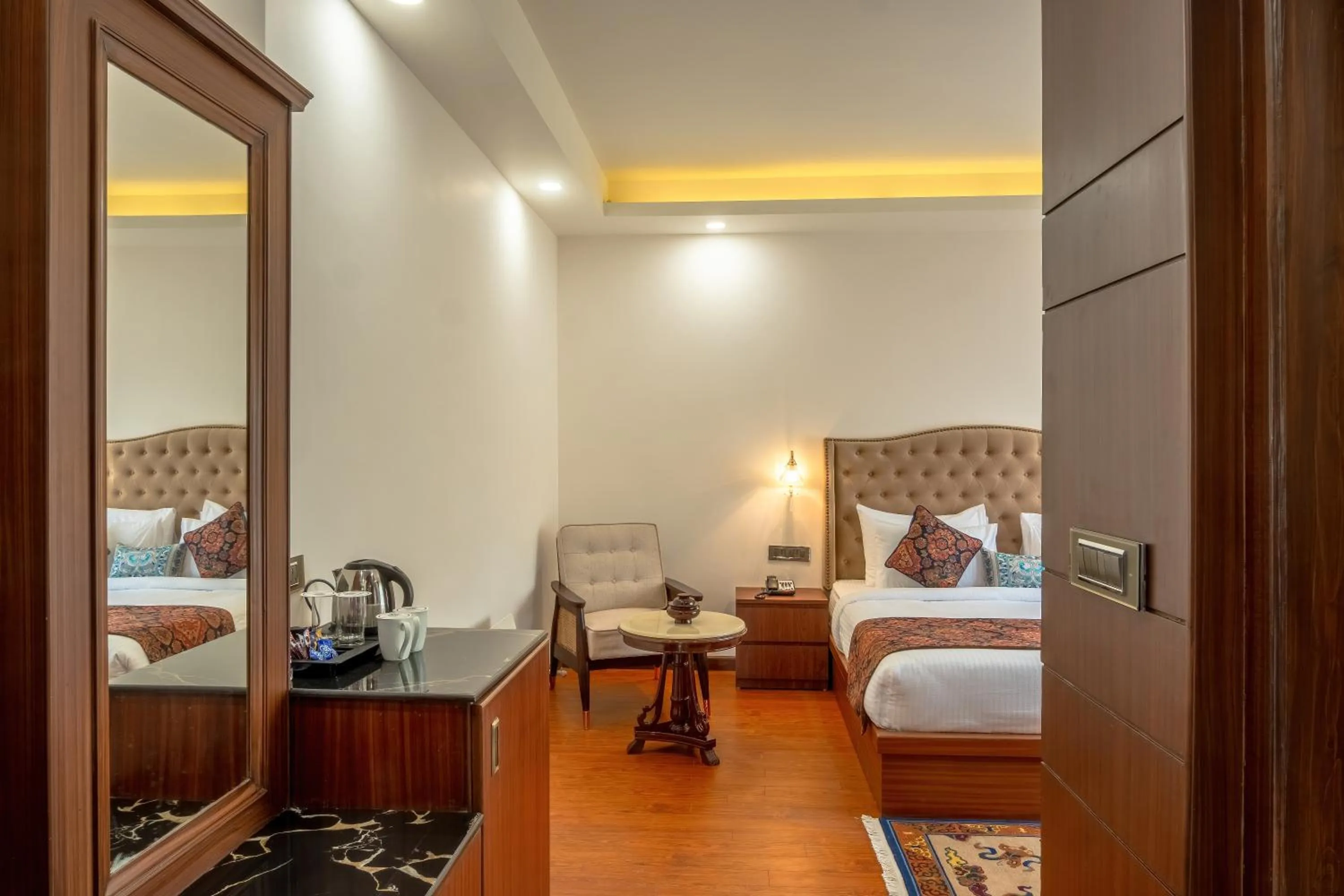 Bedroom, Bed in Hotel Gyalpo Residency - A Mountain View Luxury Hotel in Leh