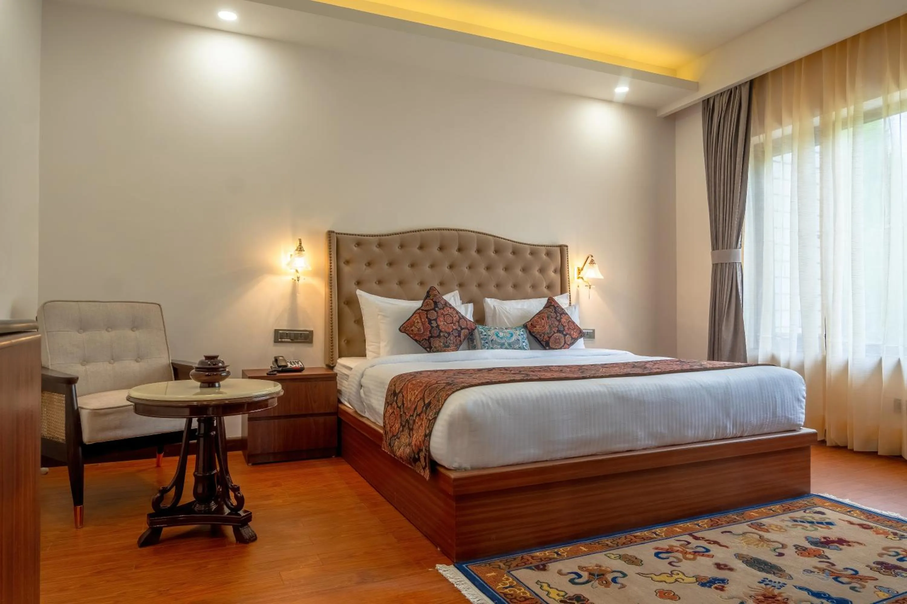Bedroom, Bed in Hotel Gyalpo Residency - A Mountain View Luxury Hotel in Leh