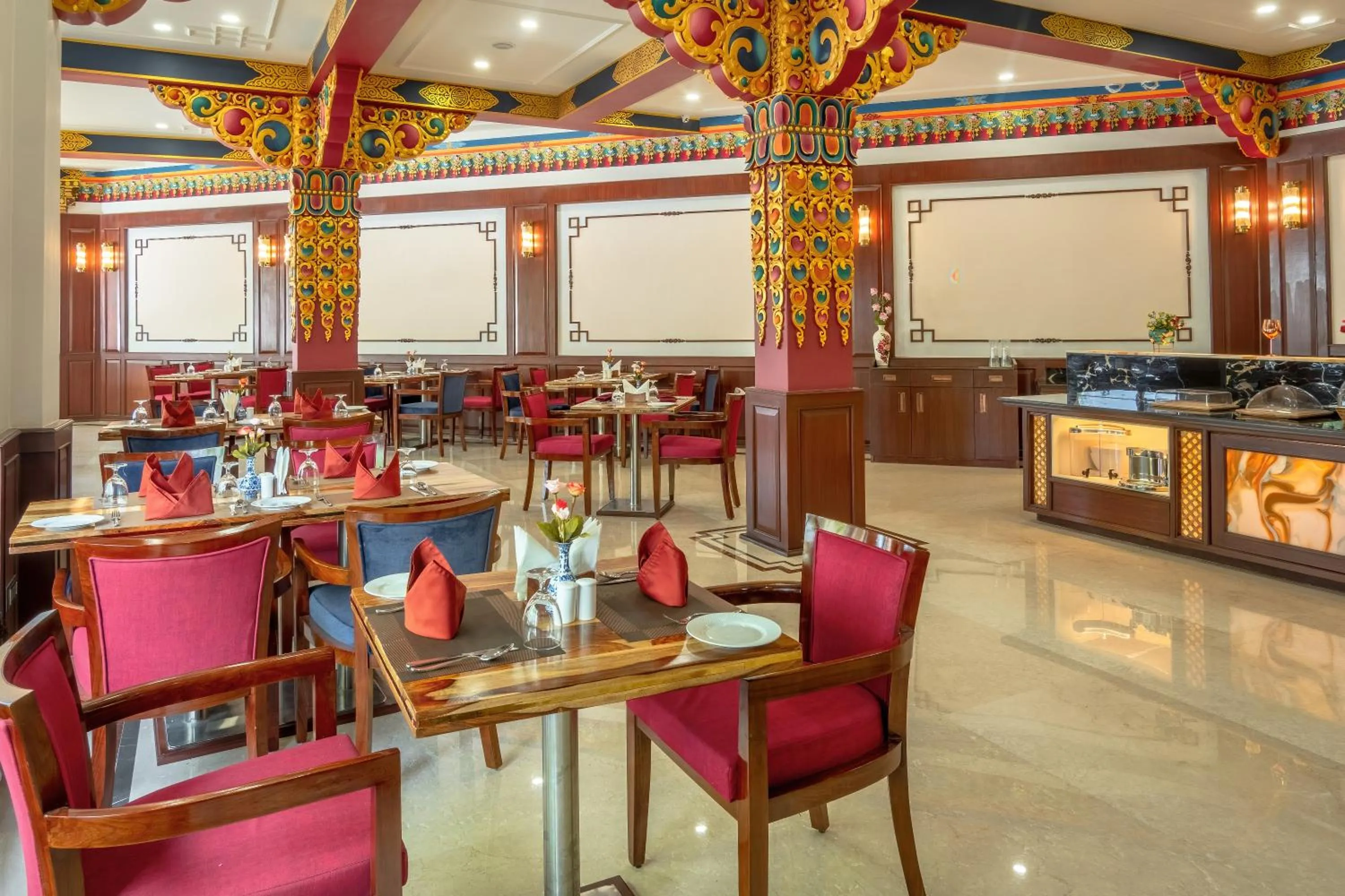 Restaurant/places to eat in Hotel Gyalpo Residency - A Mountain View Luxury Hotel in Leh
