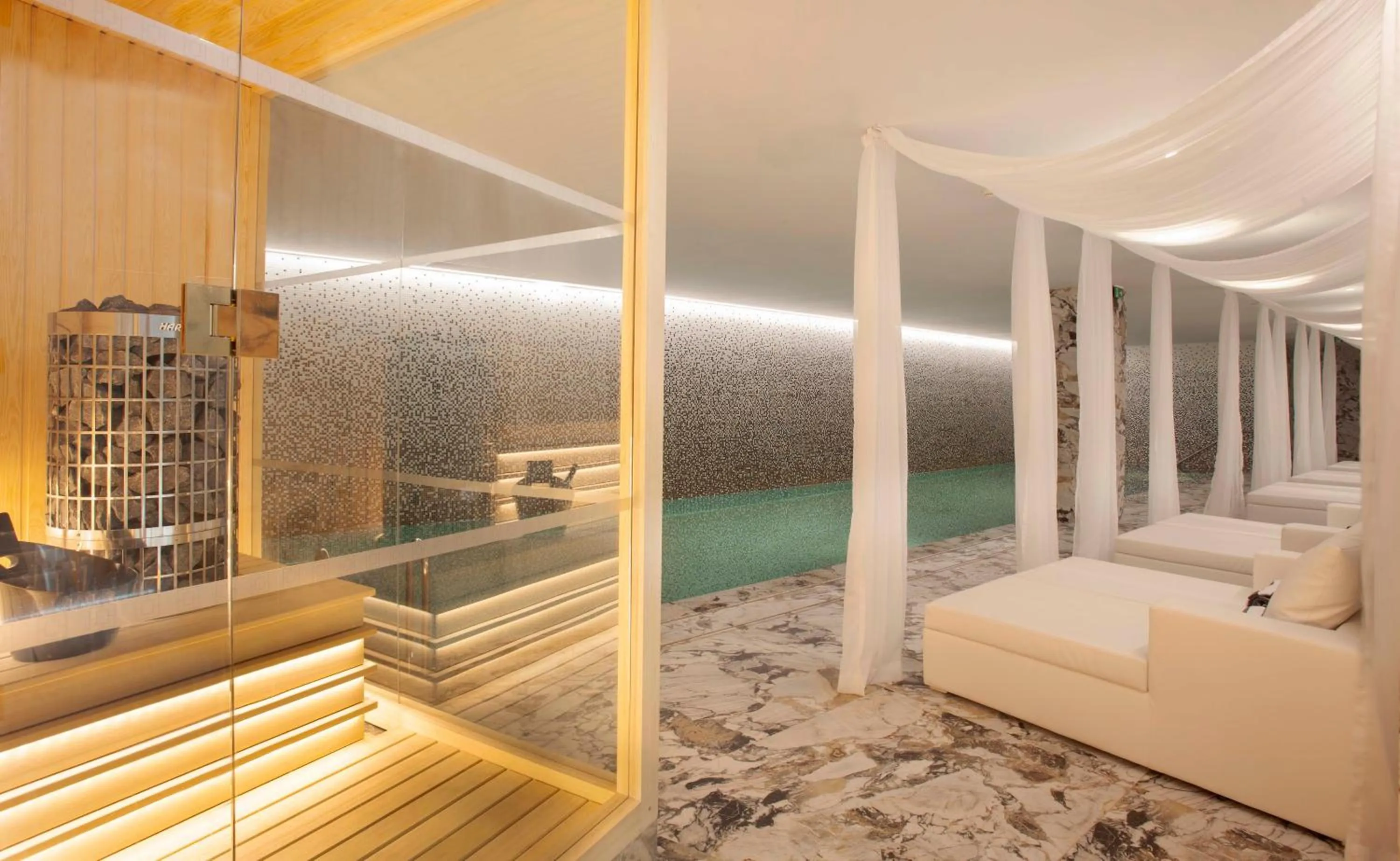 Sauna in Wine & Books Porto Hotel - Small Luxury Hotels Of The World