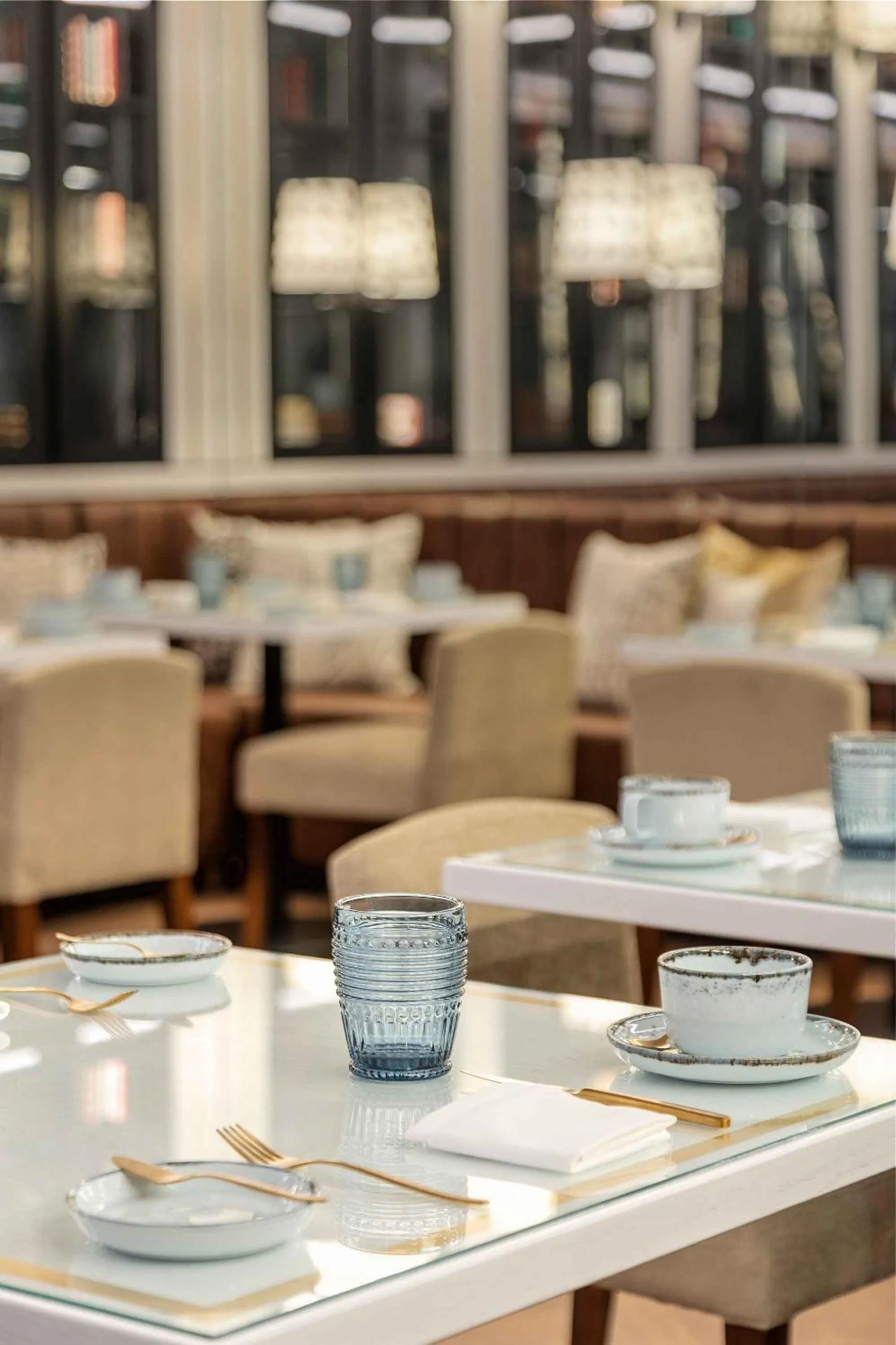 Restaurant/places to eat in Wine & Books Porto Hotel - Small Luxury Hotels Of The World