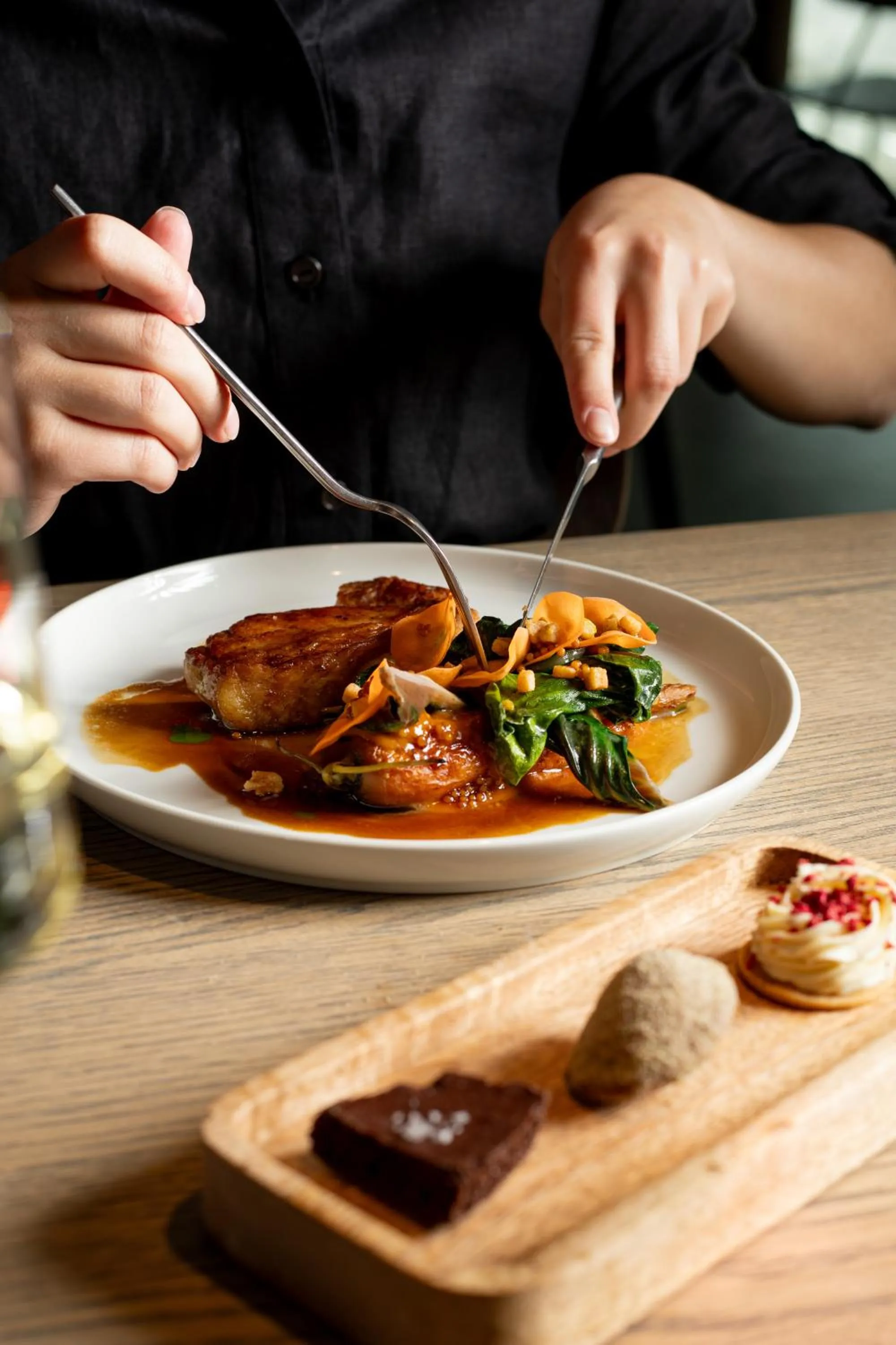 Restaurant/places to eat in Hotel PERK