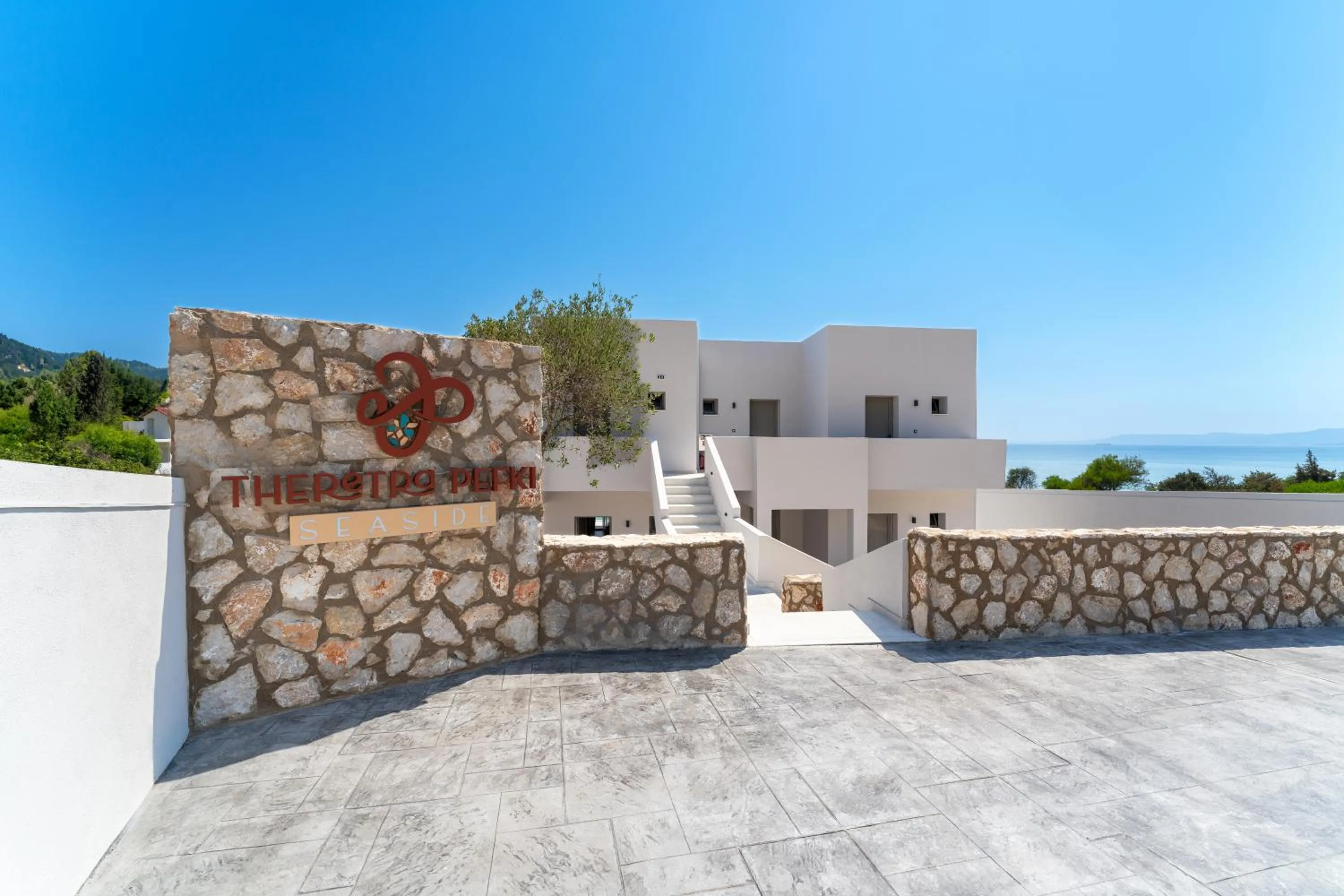 Property building in THERETRA PEFKI Seaside