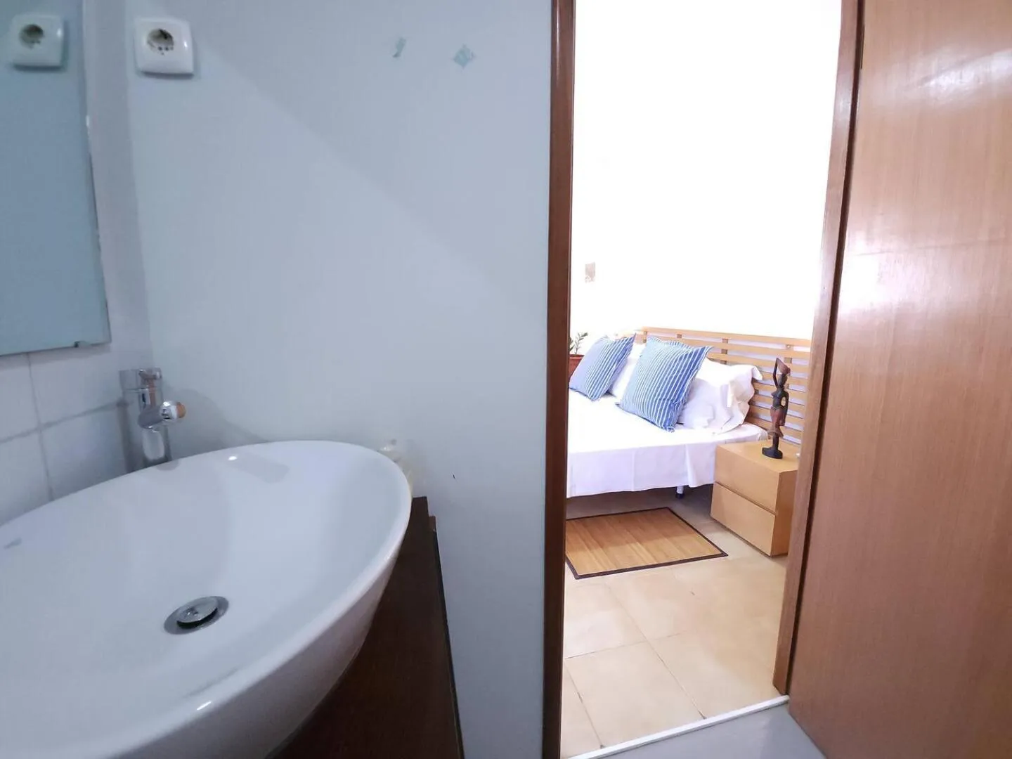 Bathroom, Bed in Txada Hostel