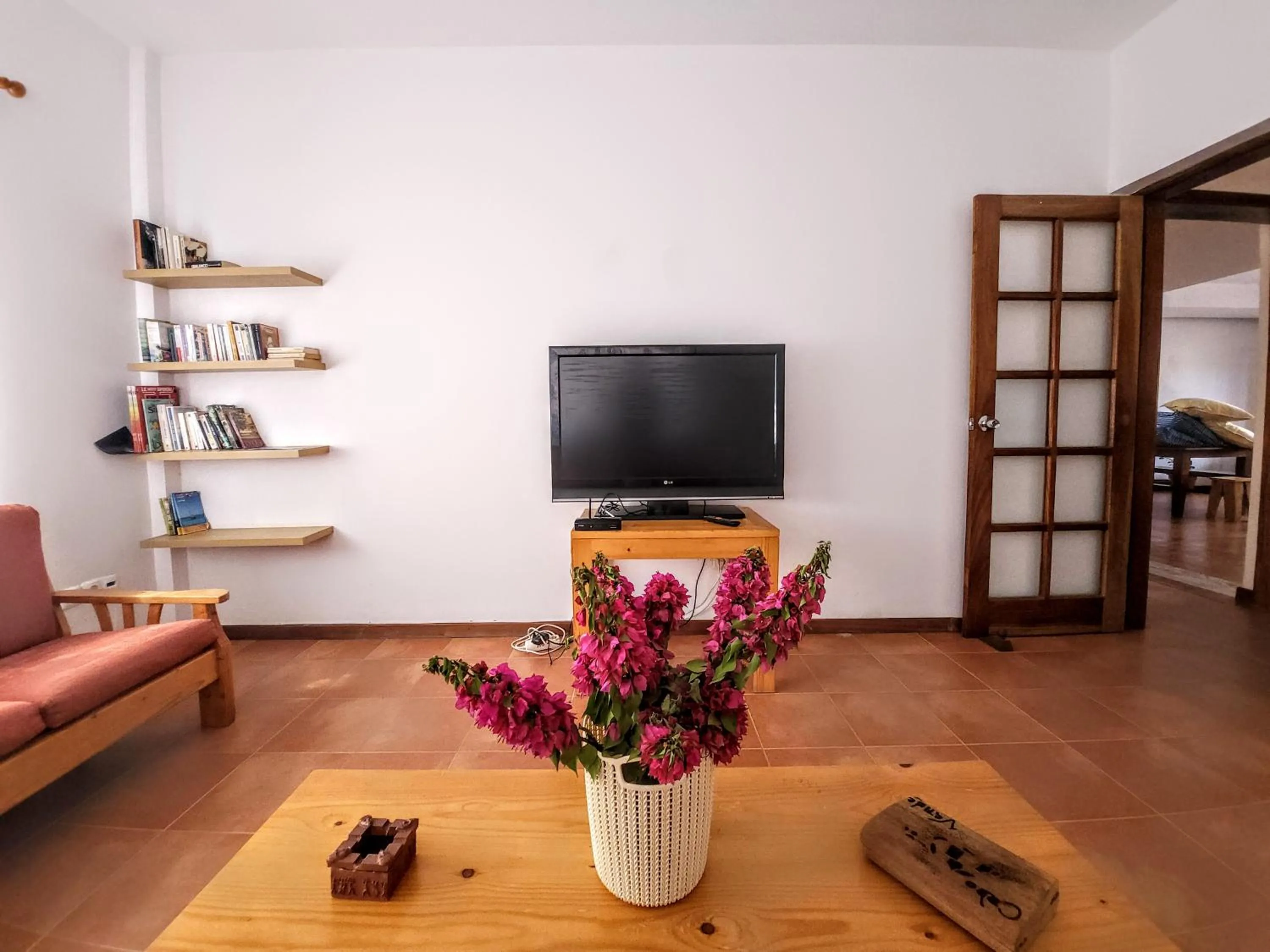 Library in Txada Hostel