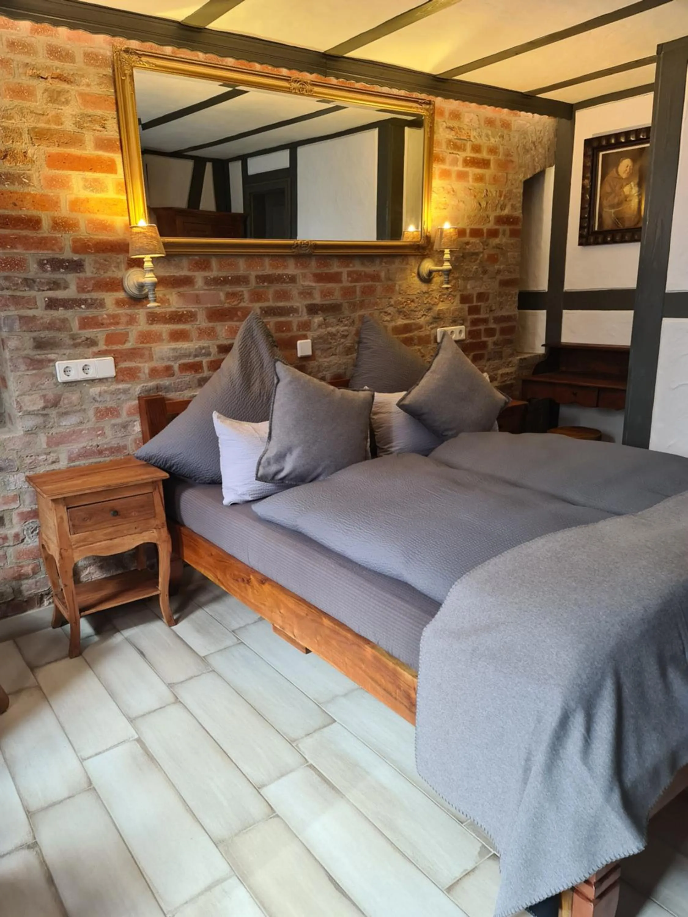 Bed in Hotel b&b altes hinterhäusel