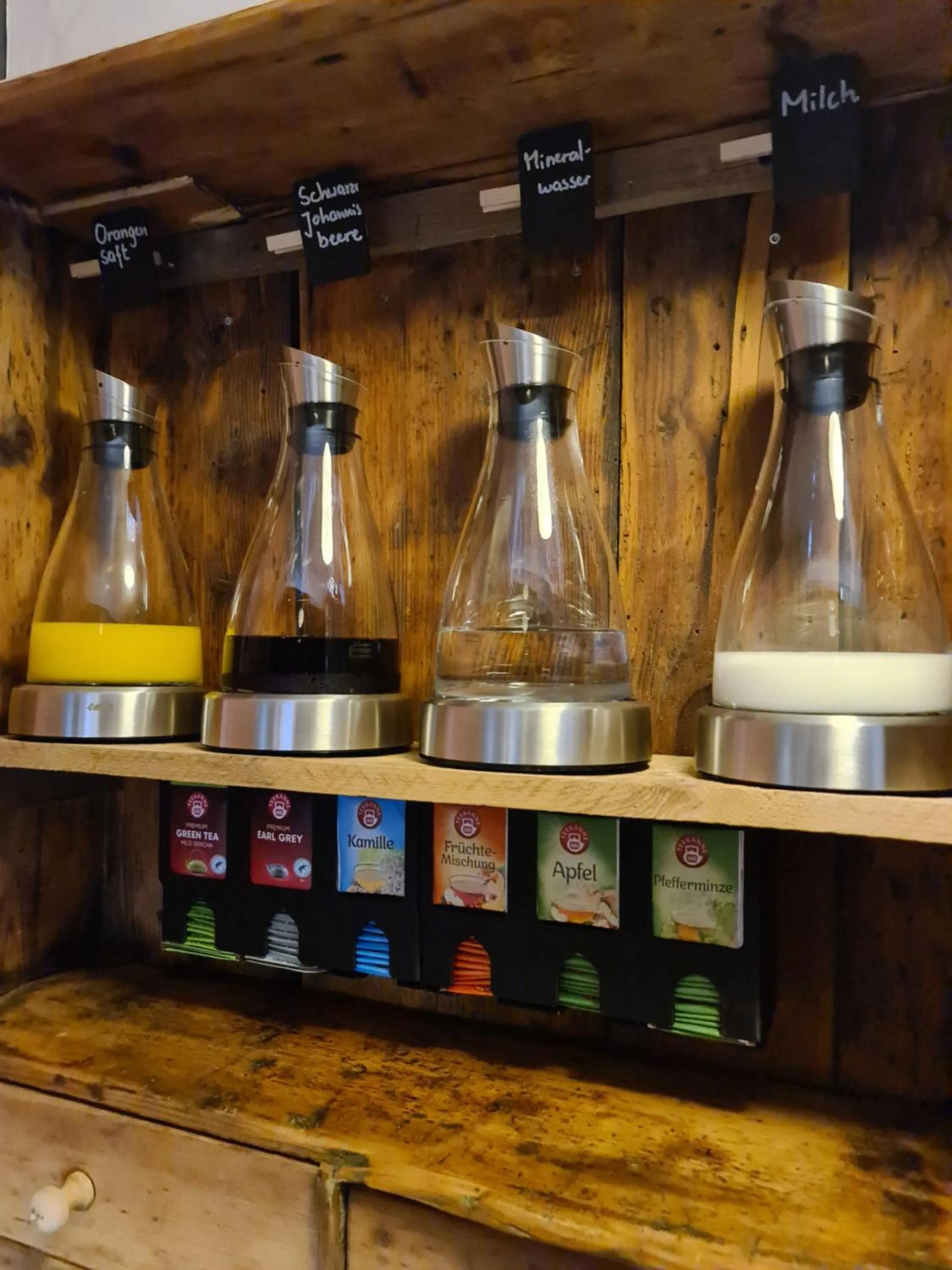 Breakfast in Hotel b&b altes hinterhäusel