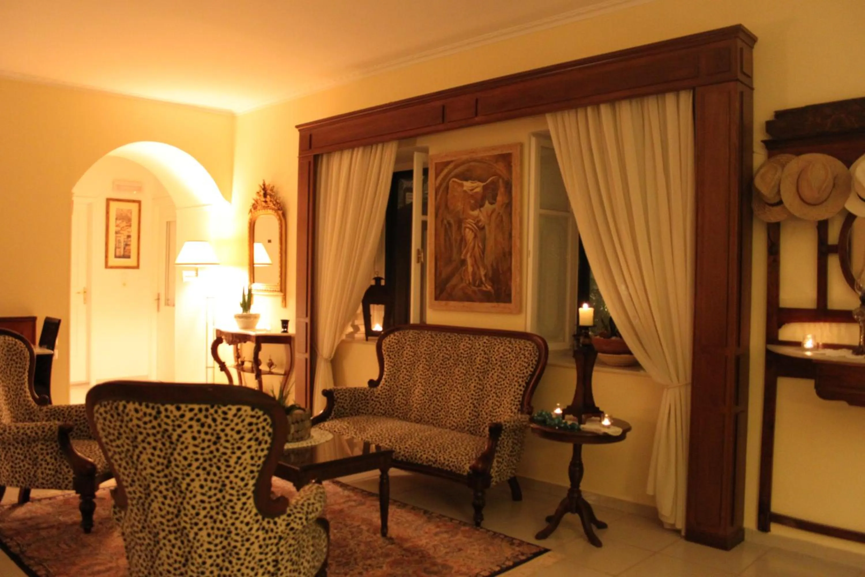 Lounge or bar in Mistral Hotel