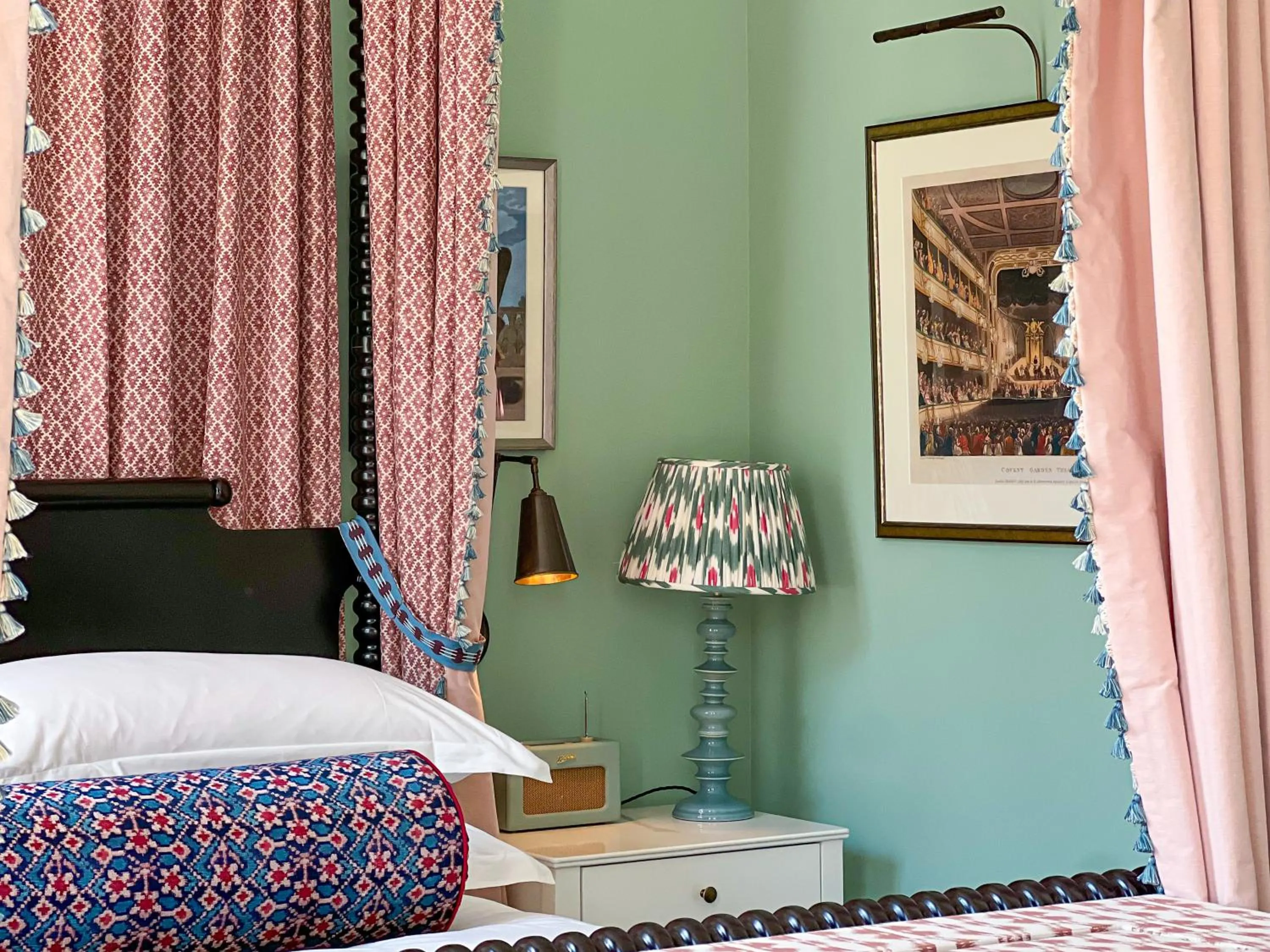 Bed in Beaverbrook Town House