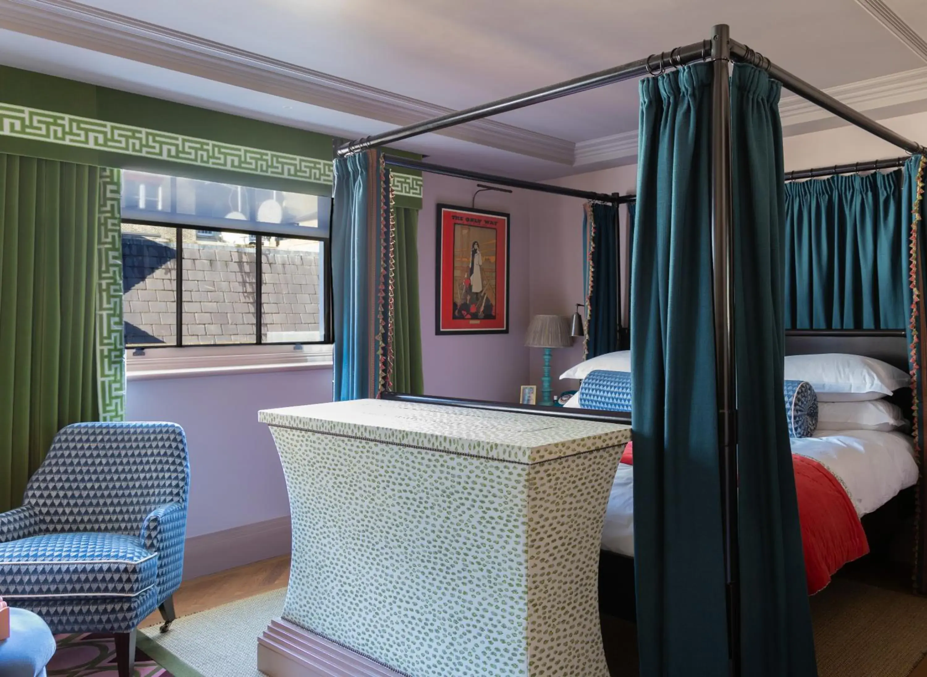 Bedroom, Bed in Beaverbrook Town House Bedroom, Bed in Beaverbrook Town House