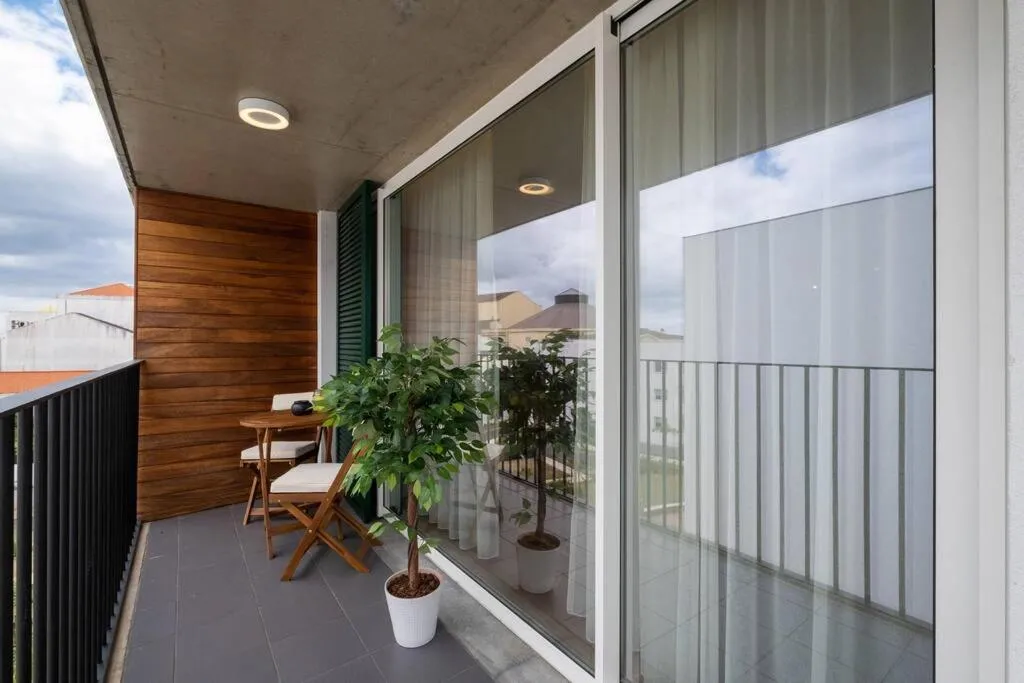 Island Retreat Apt (city center)