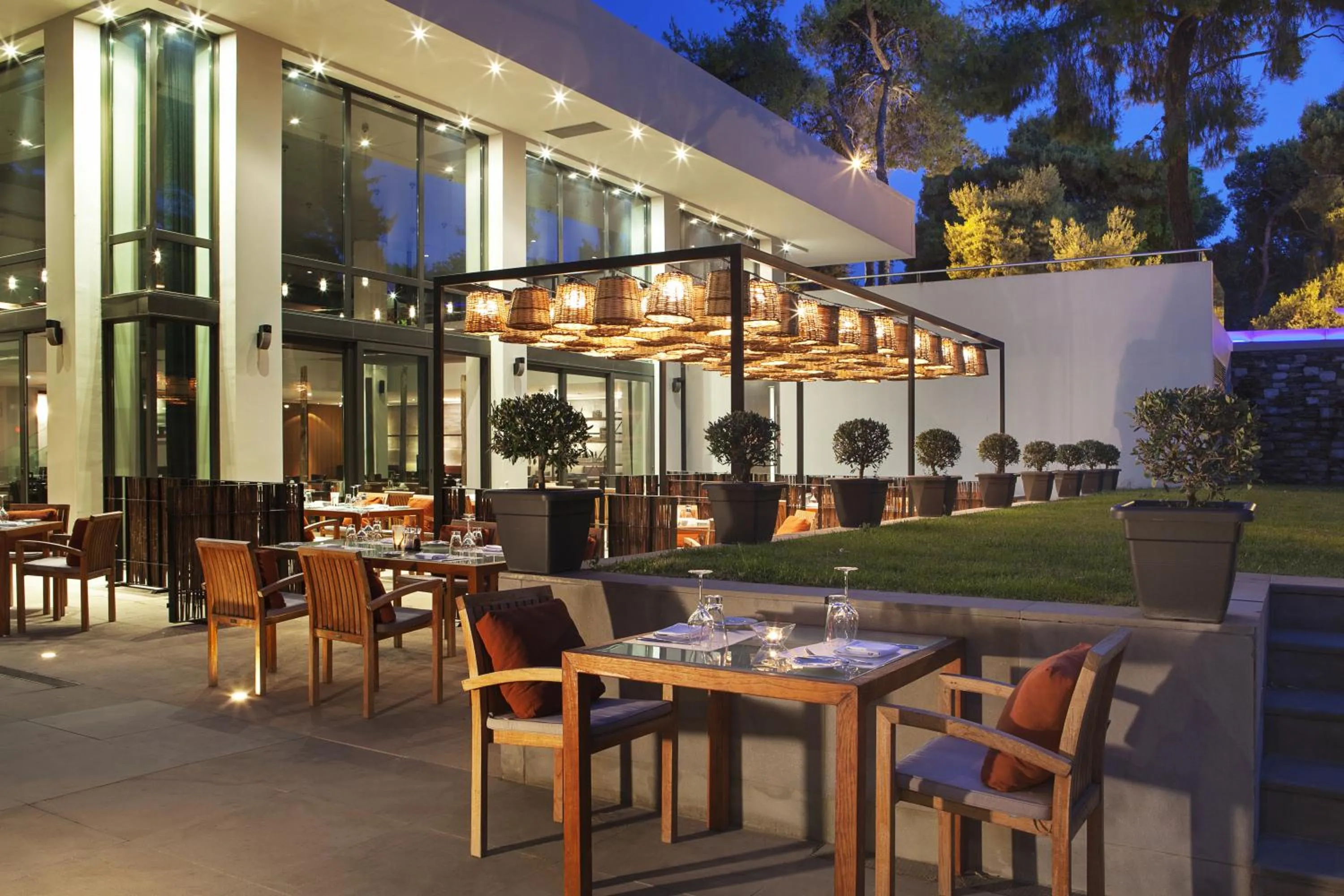 Property building in Life Gallery Athens