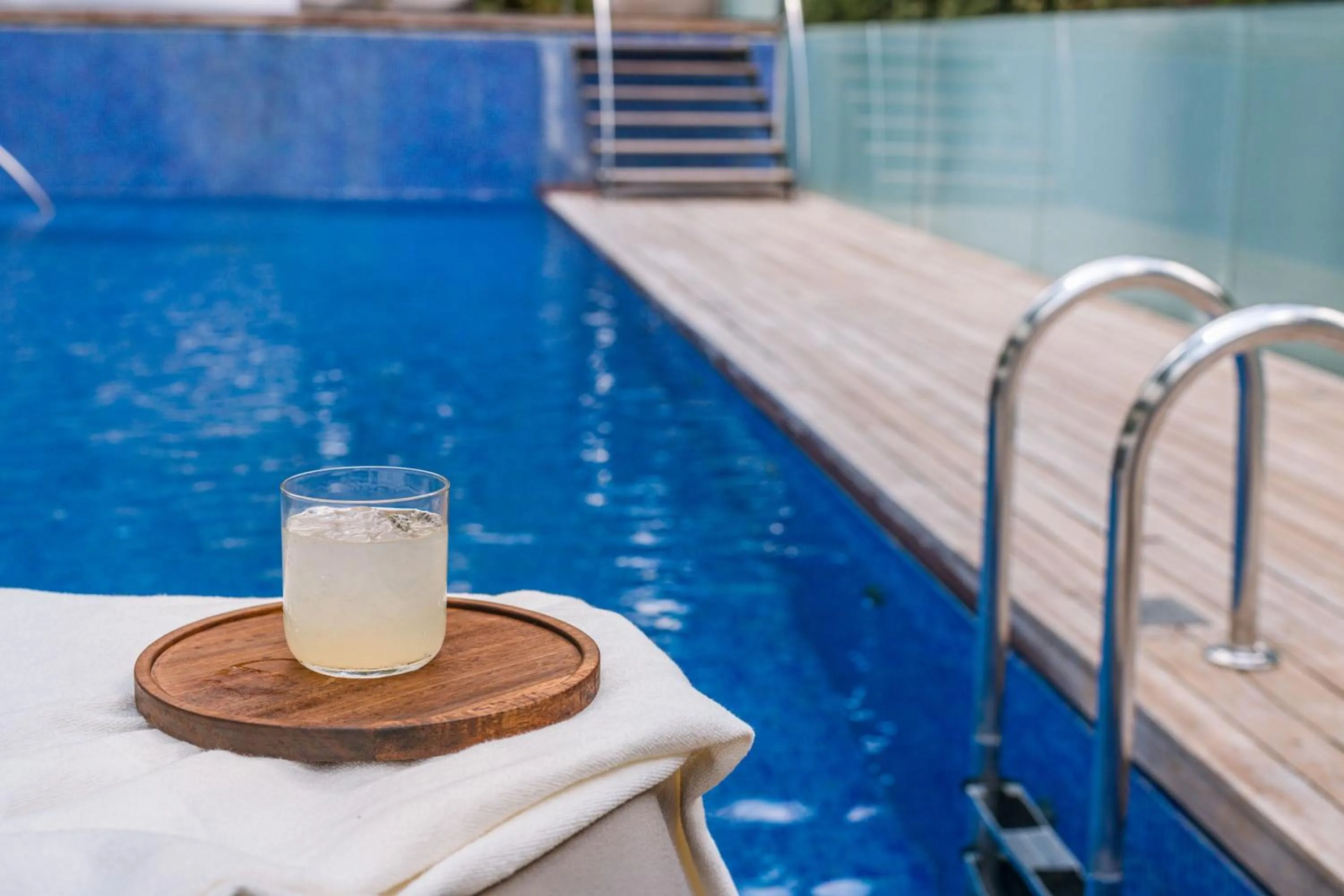 Swimming pool in Life Gallery Athens