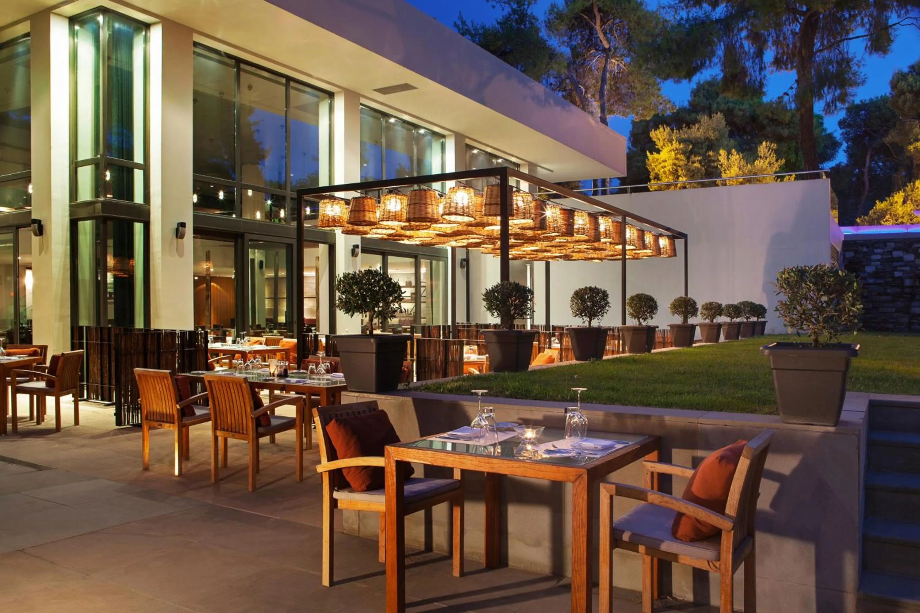 Restaurant/places to eat in Life Gallery Athens